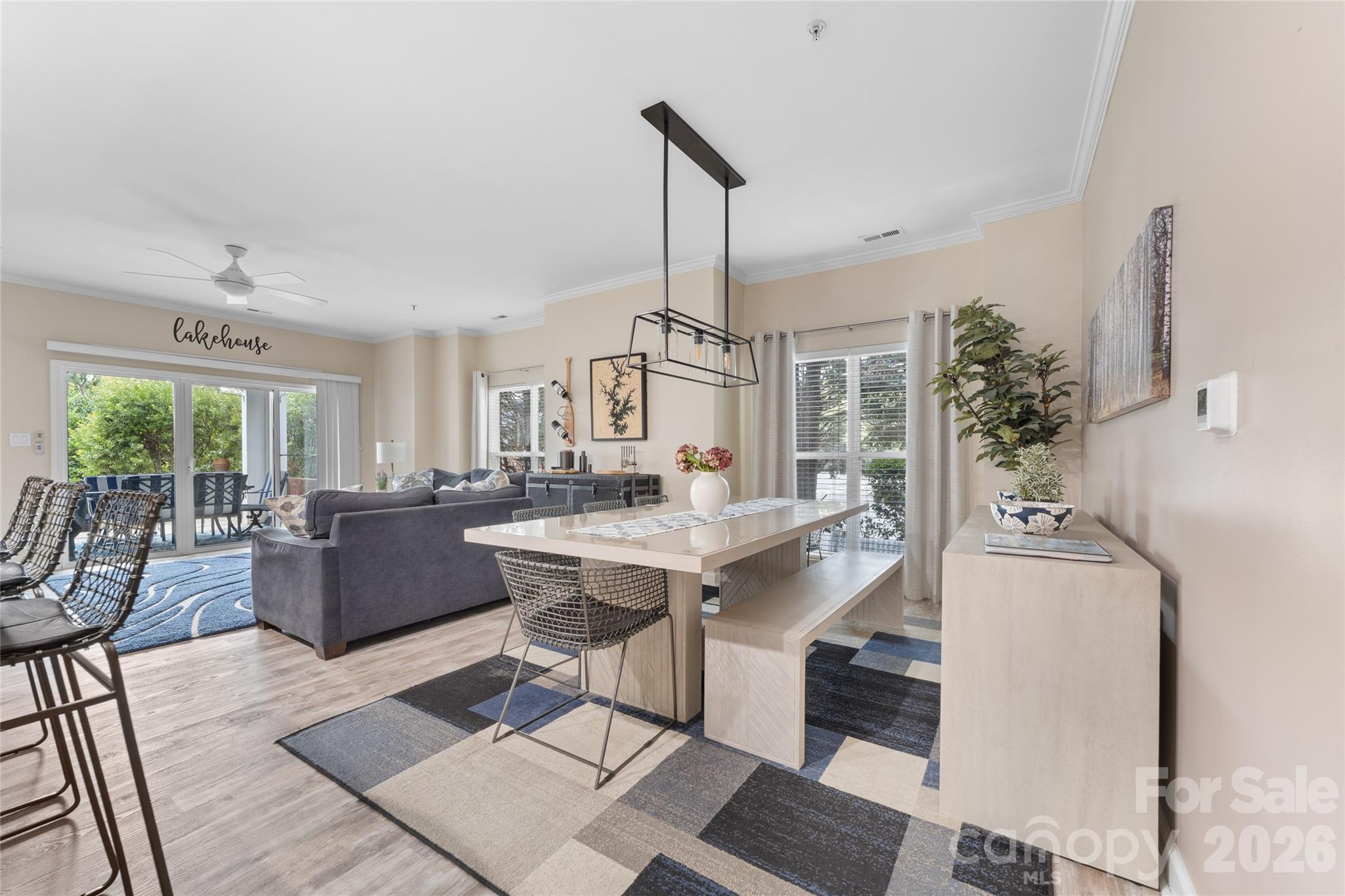 18619 Harborside Dr, Cornelius, NC 28031