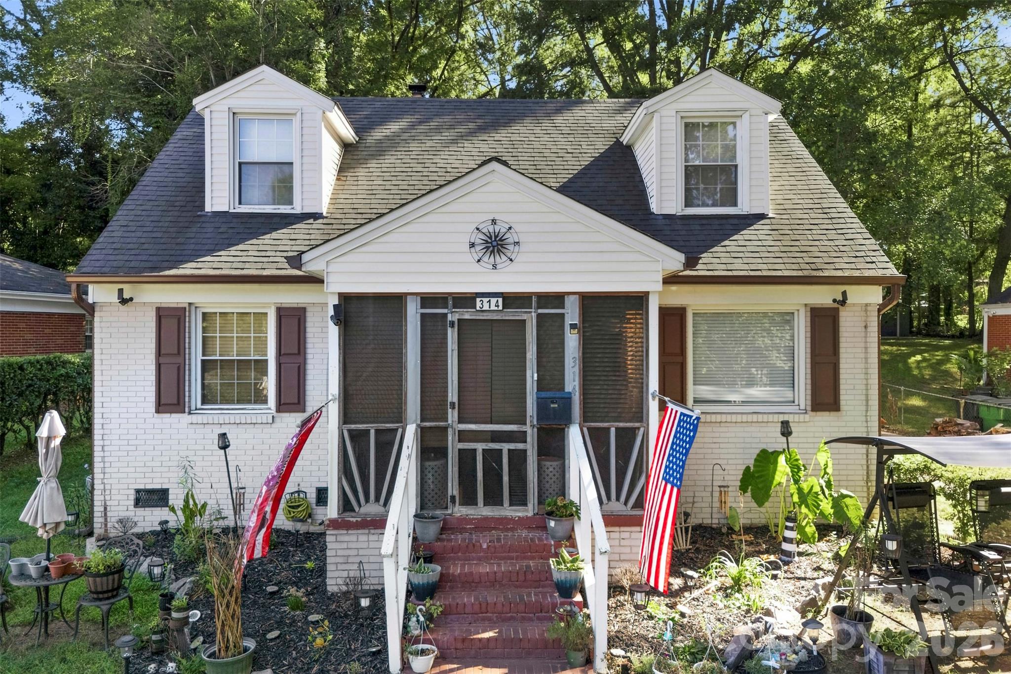 314 Fannie Cir, Charlotte, NC 28205