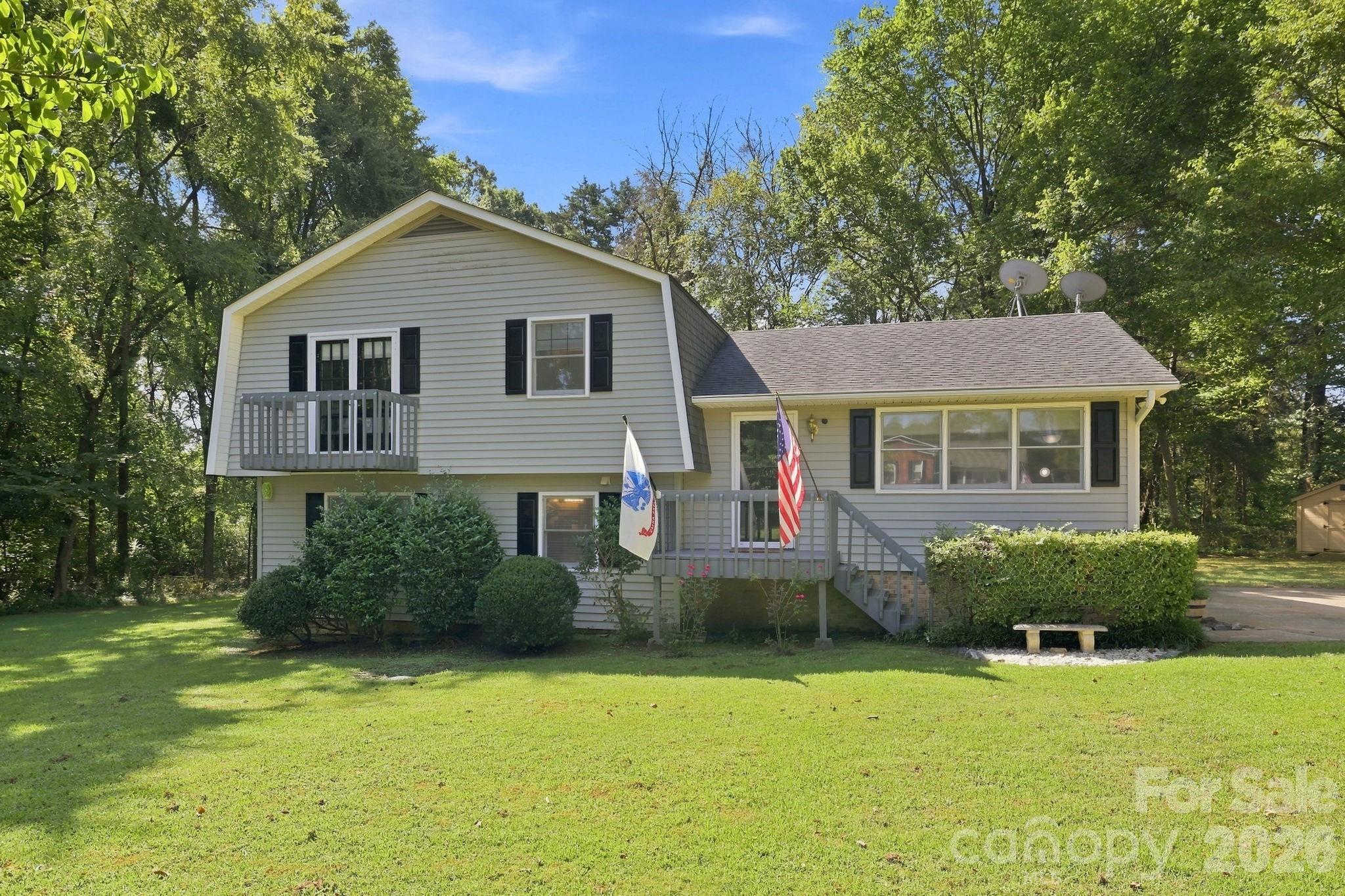 5421 Woodside Dr, Rock Hill, SC 29732