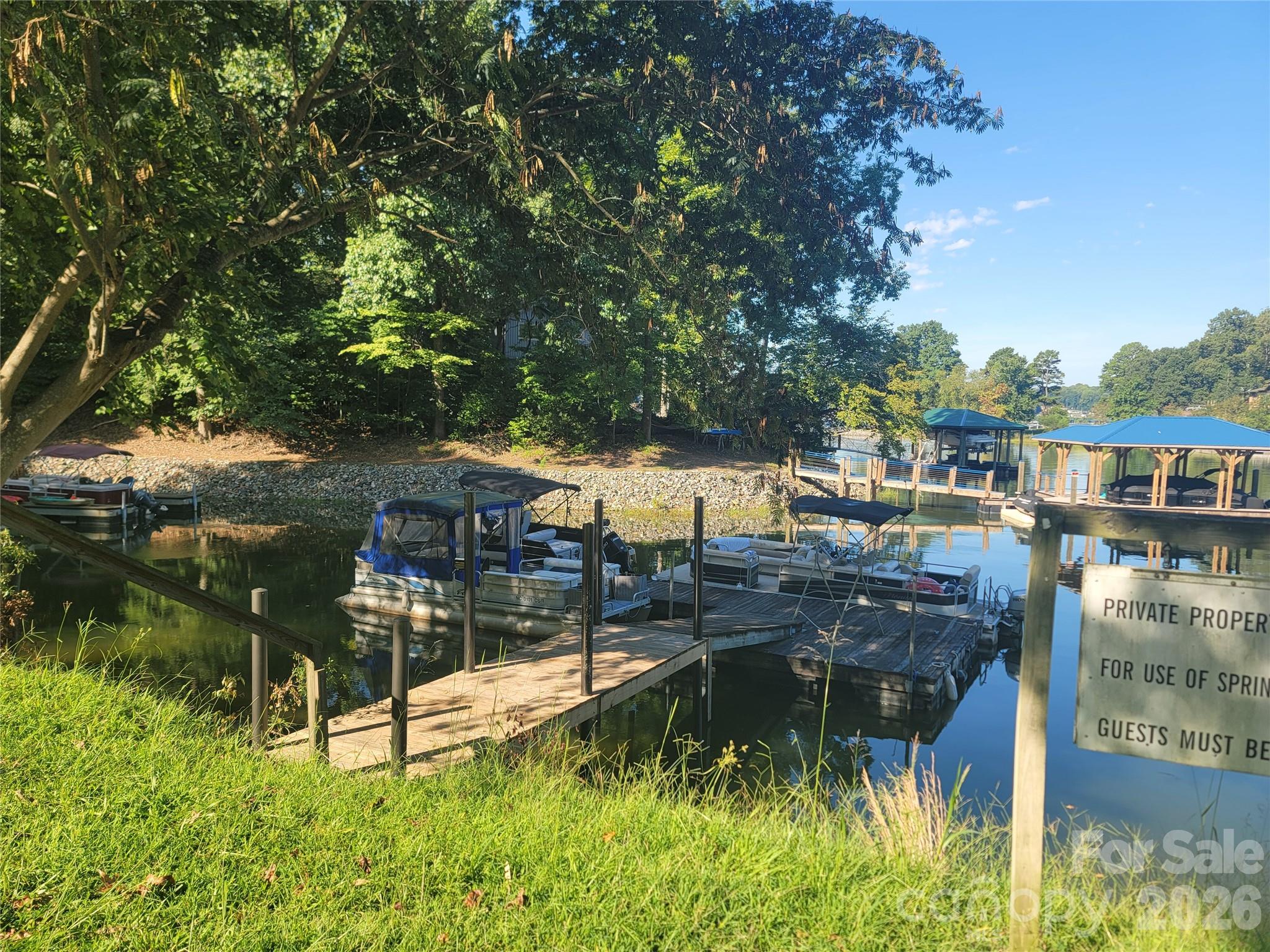 247 Spring Shore Rd, Statesville, NC 28677