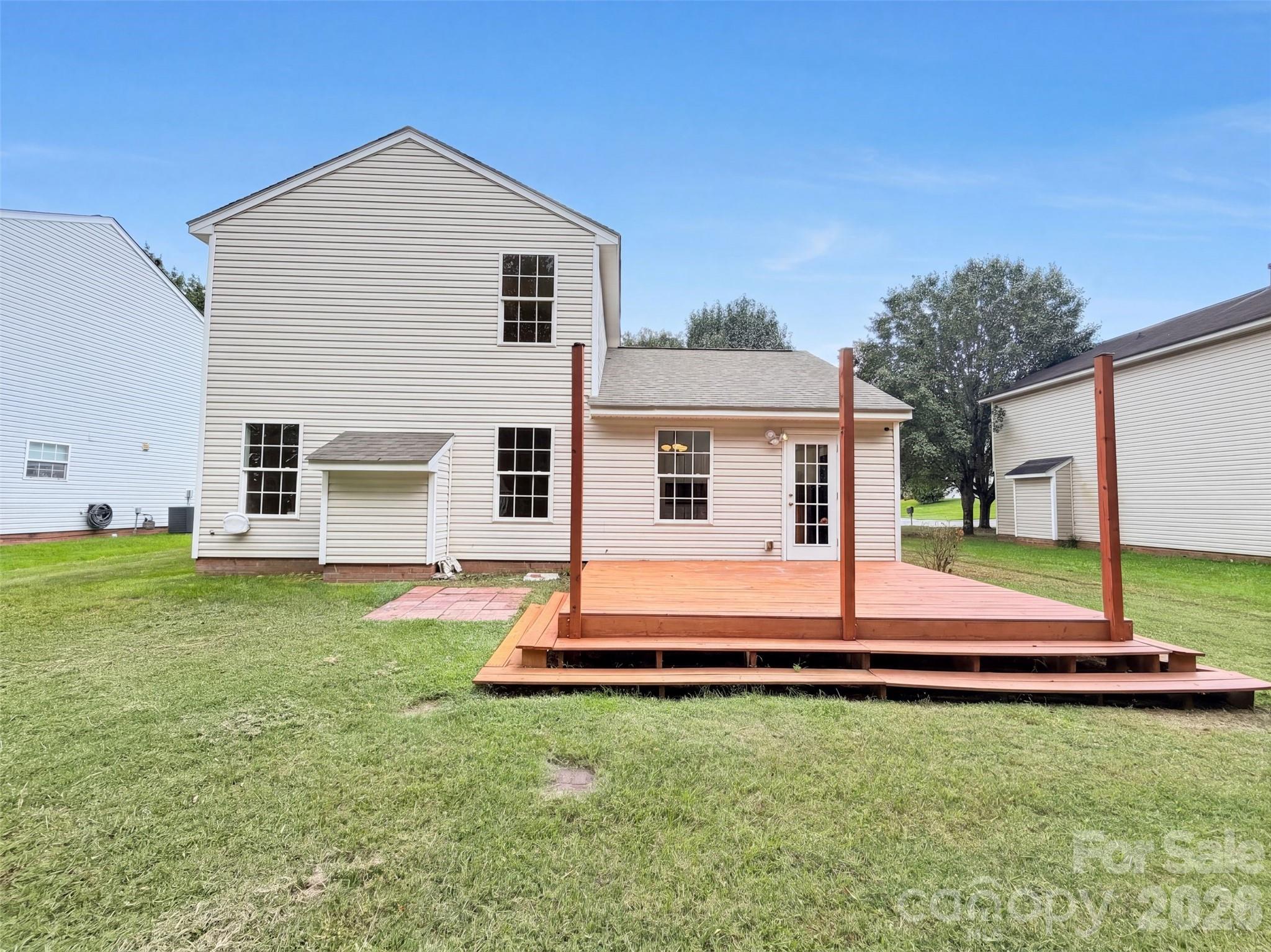 8616 Silver Falls Way, Charlotte, NC 28227