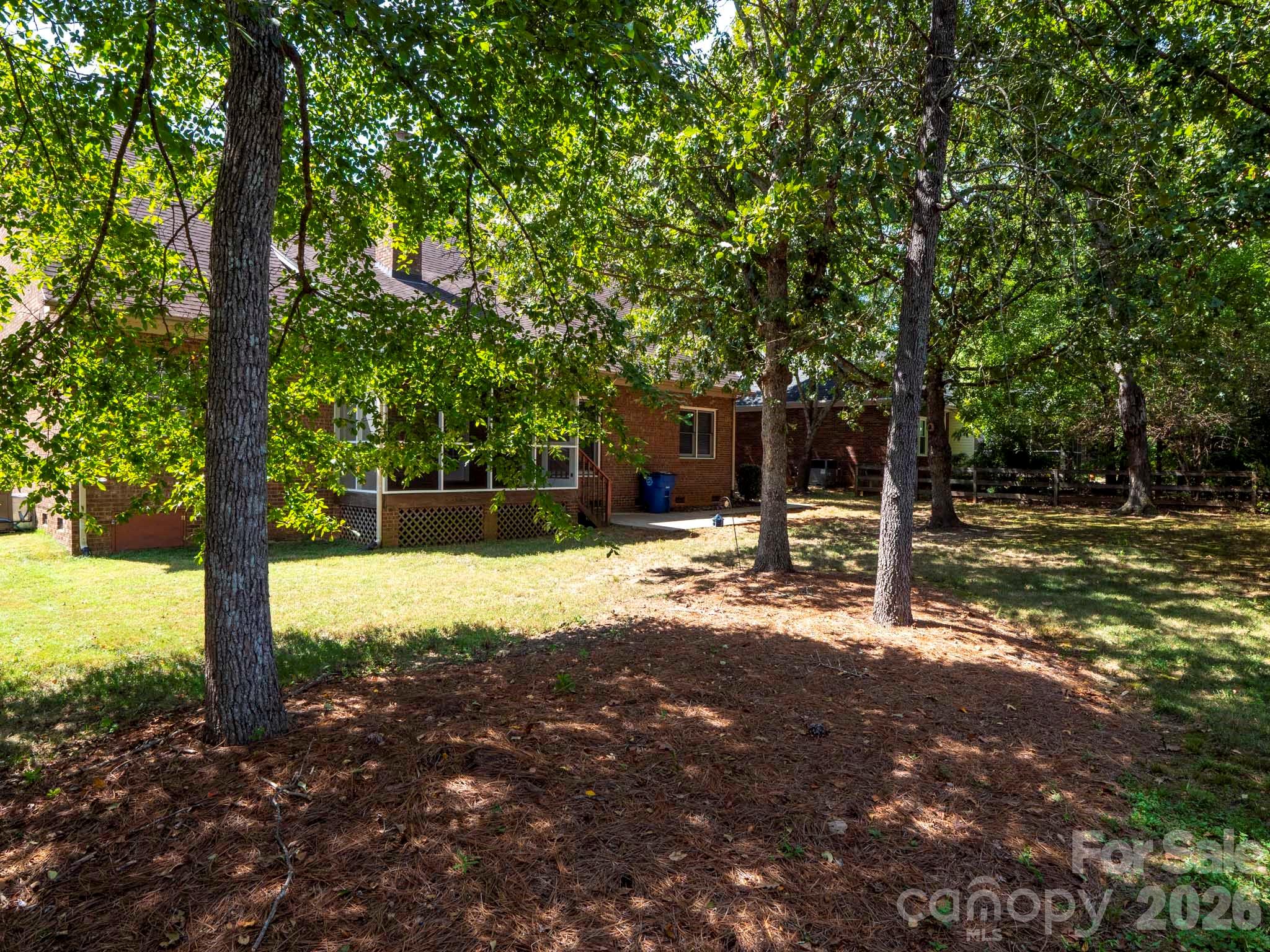 1137 Millwright Ln, Matthews, NC 28104