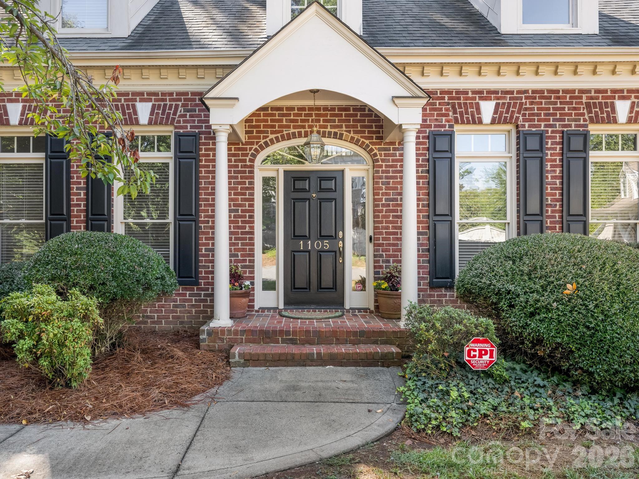 1105 Randolph Oaks Ct, Charlotte, NC 28211