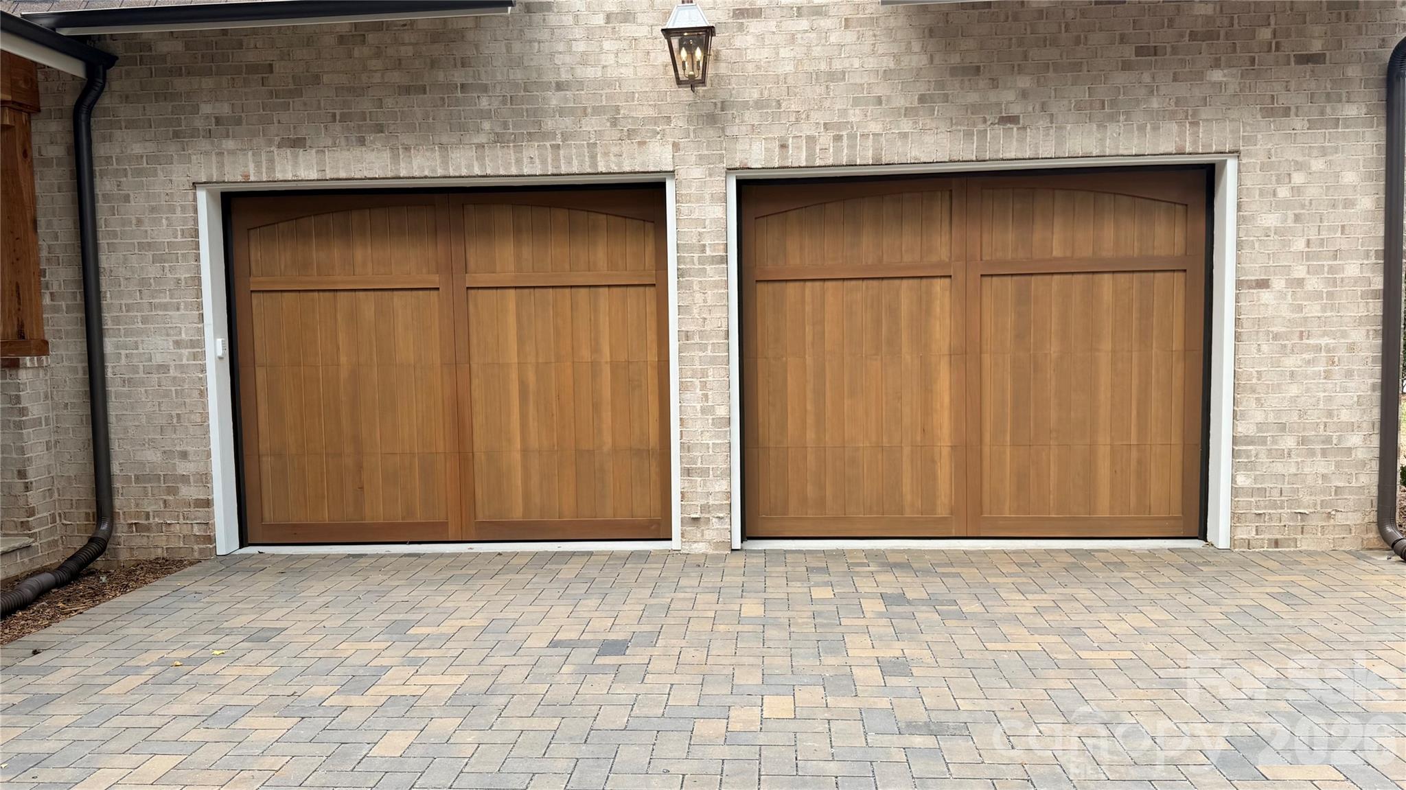 110 Hunter Ln, Charlotte, NC 28211