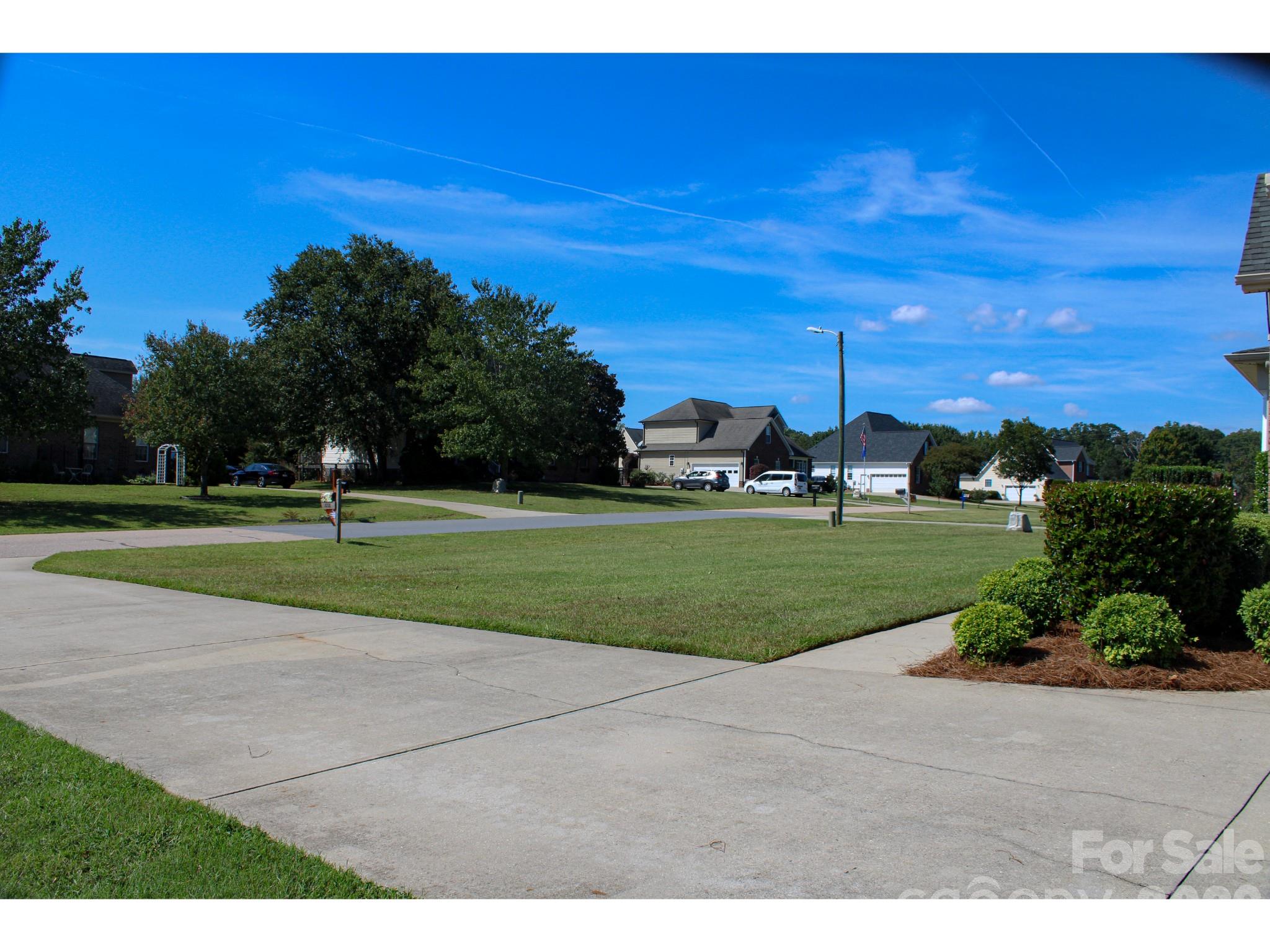 1058 N Lilac Ln, Salisbury, NC 28147