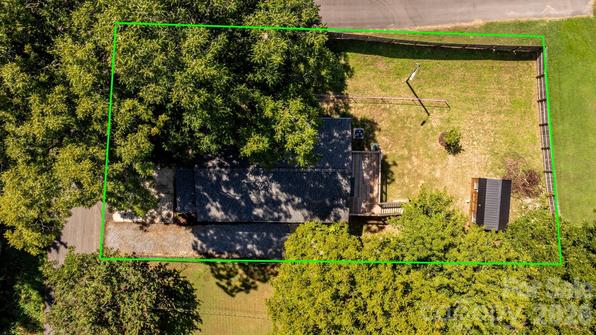 111 N Clay St, Lowell, NC 28098