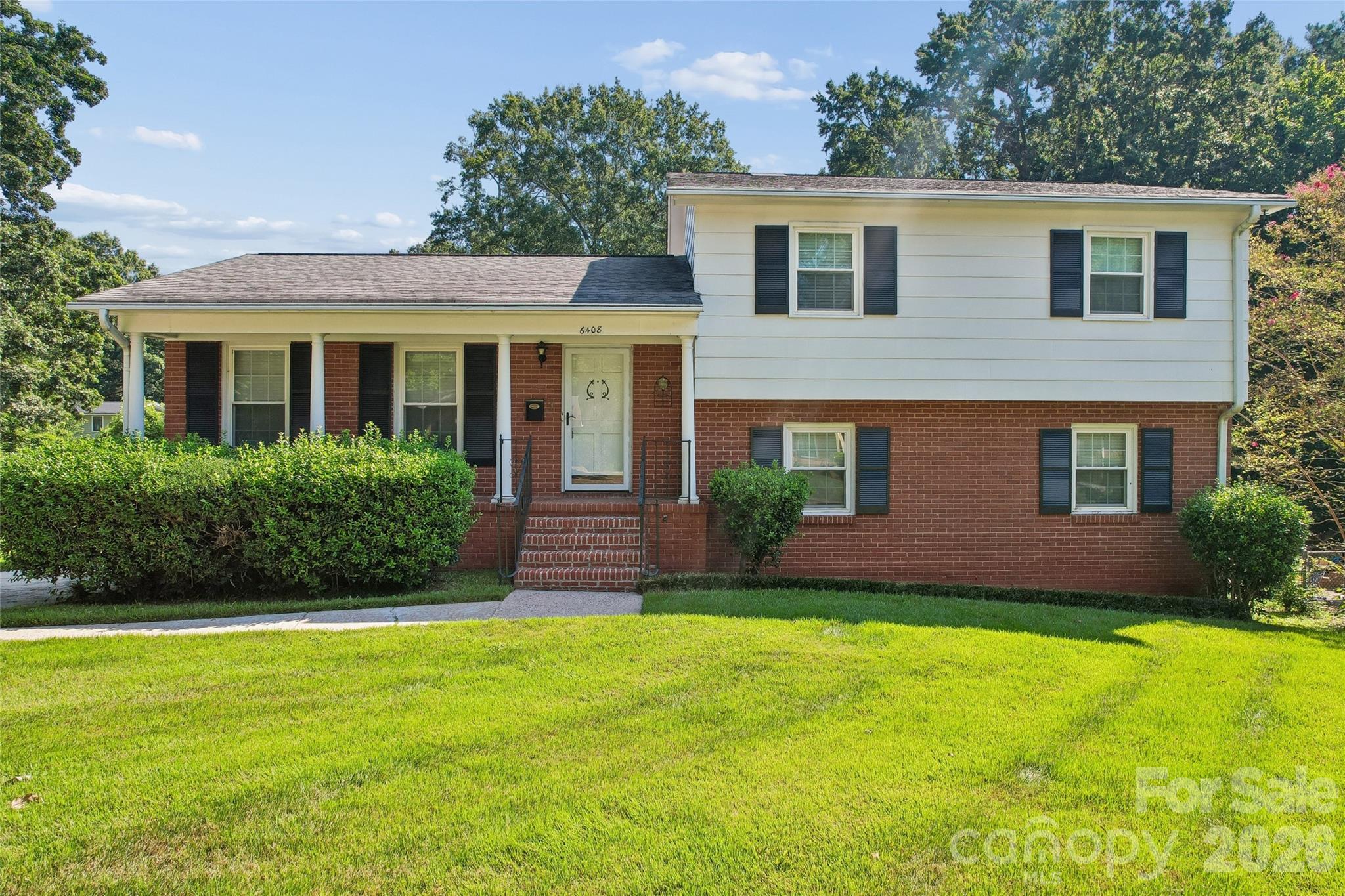 6408 Spring Garden Ln, Charlotte, NC 28213