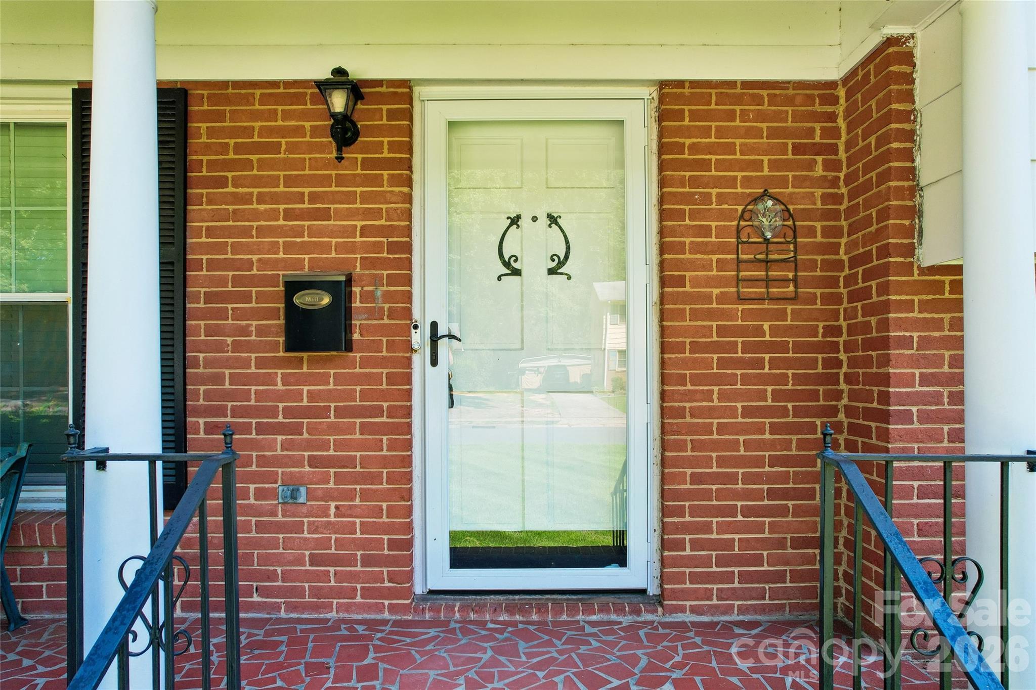 6408 Spring Garden Ln, Charlotte, NC 28213