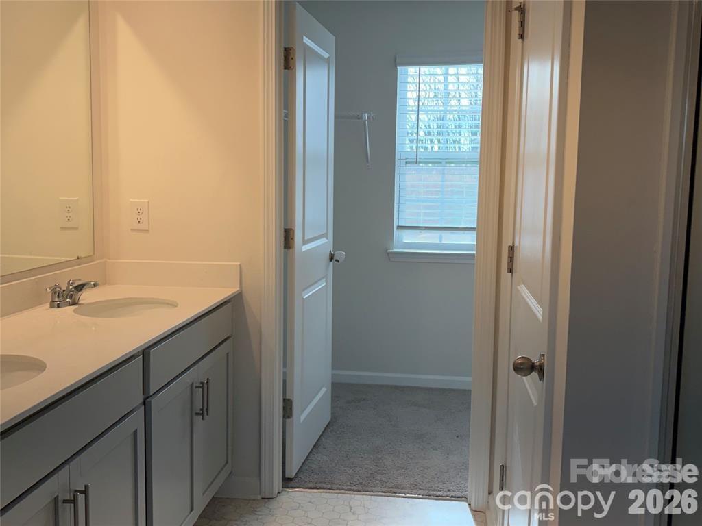 4119 Village Blvd NW, Conover, NC 28613