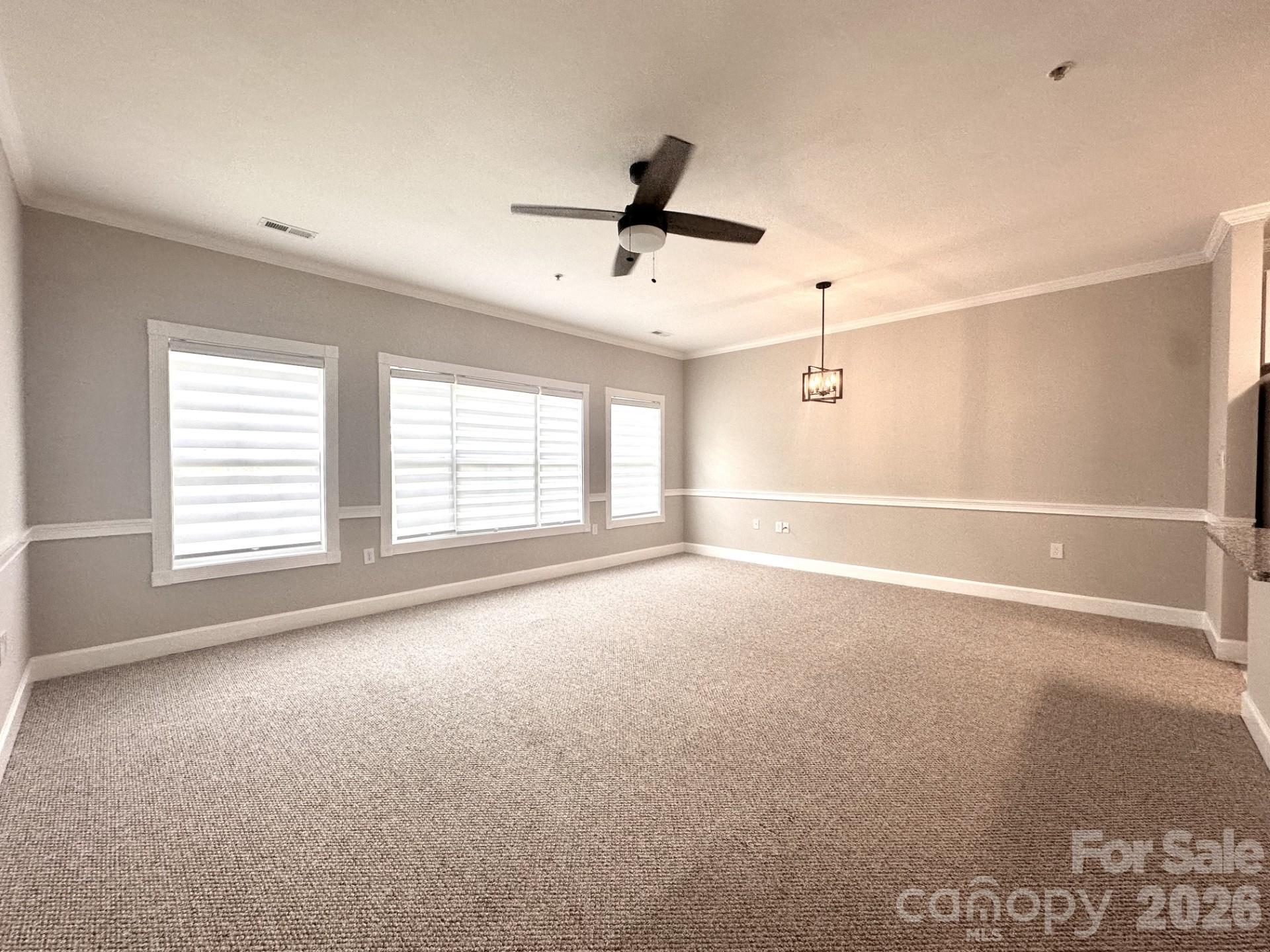 8745 Coralbell Ln, Charlotte, NC 28213