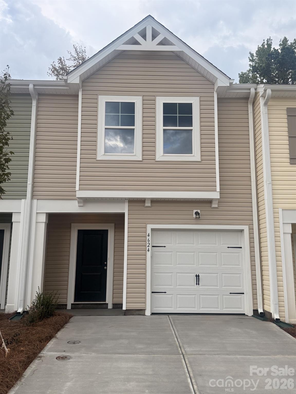 4624 Green Drake Dr, Charlotte, NC 28269