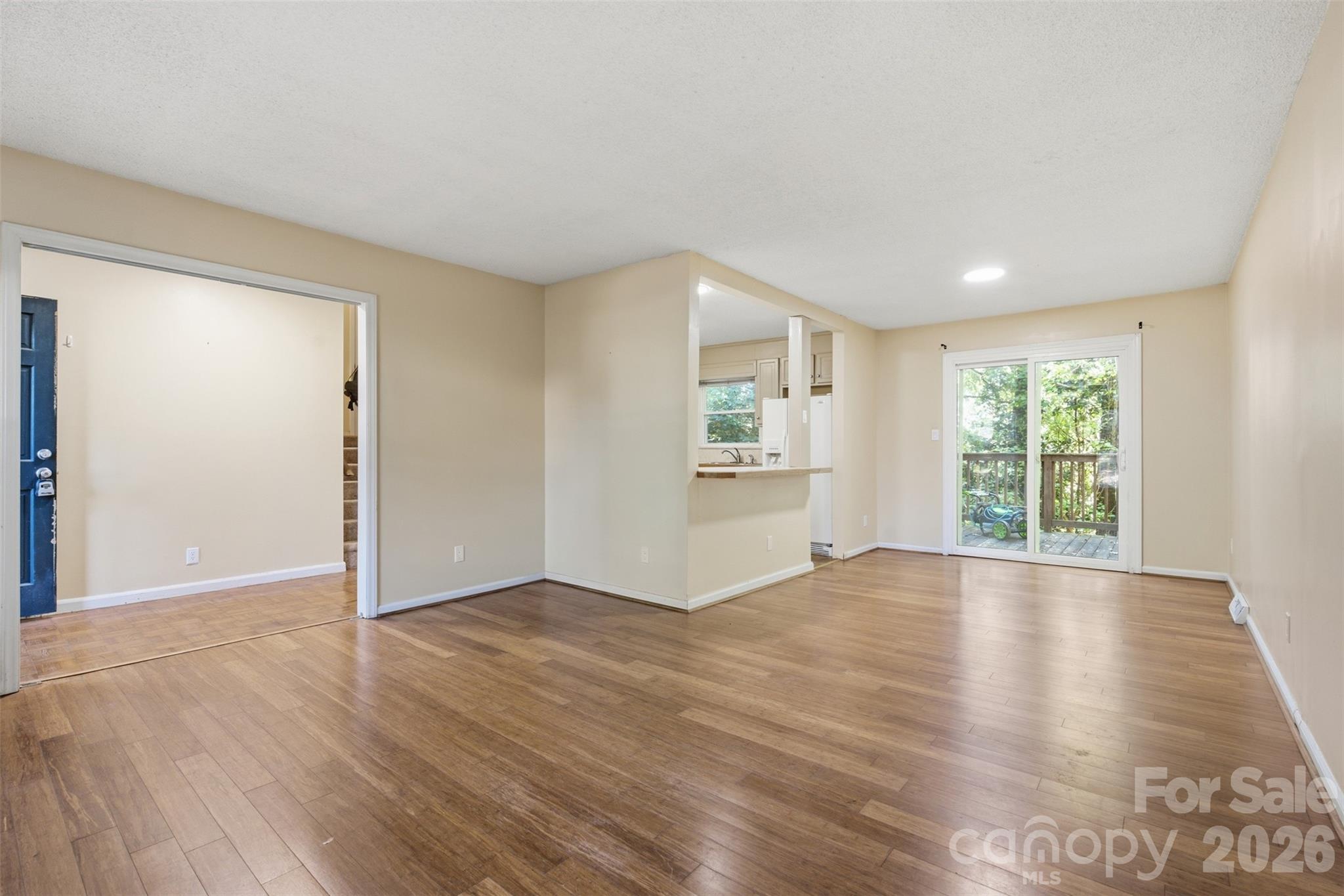 609 Old Farm Rd, Statesville, NC 28625
