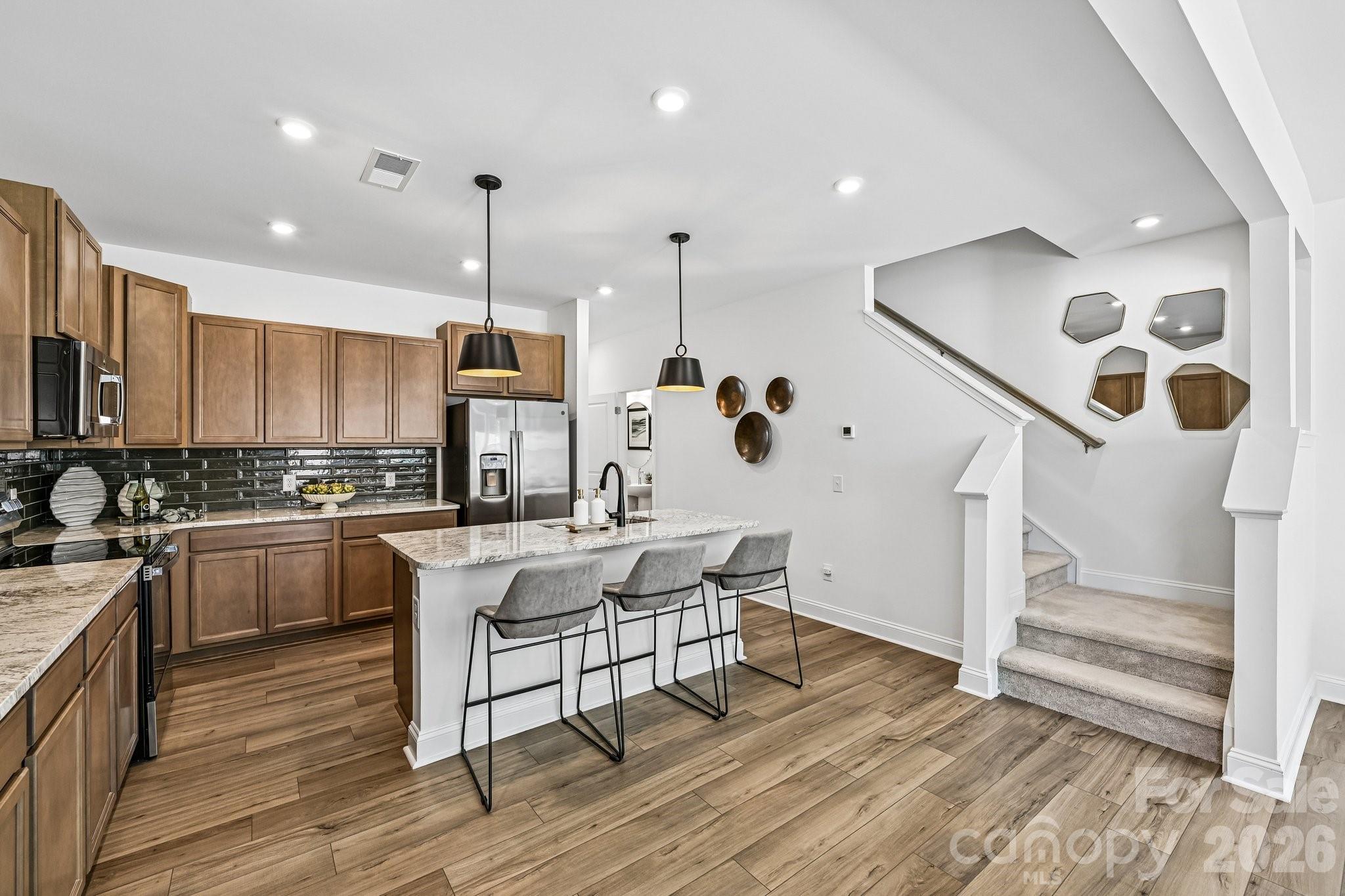 7551 Ethora Way, Charlotte, NC 28216