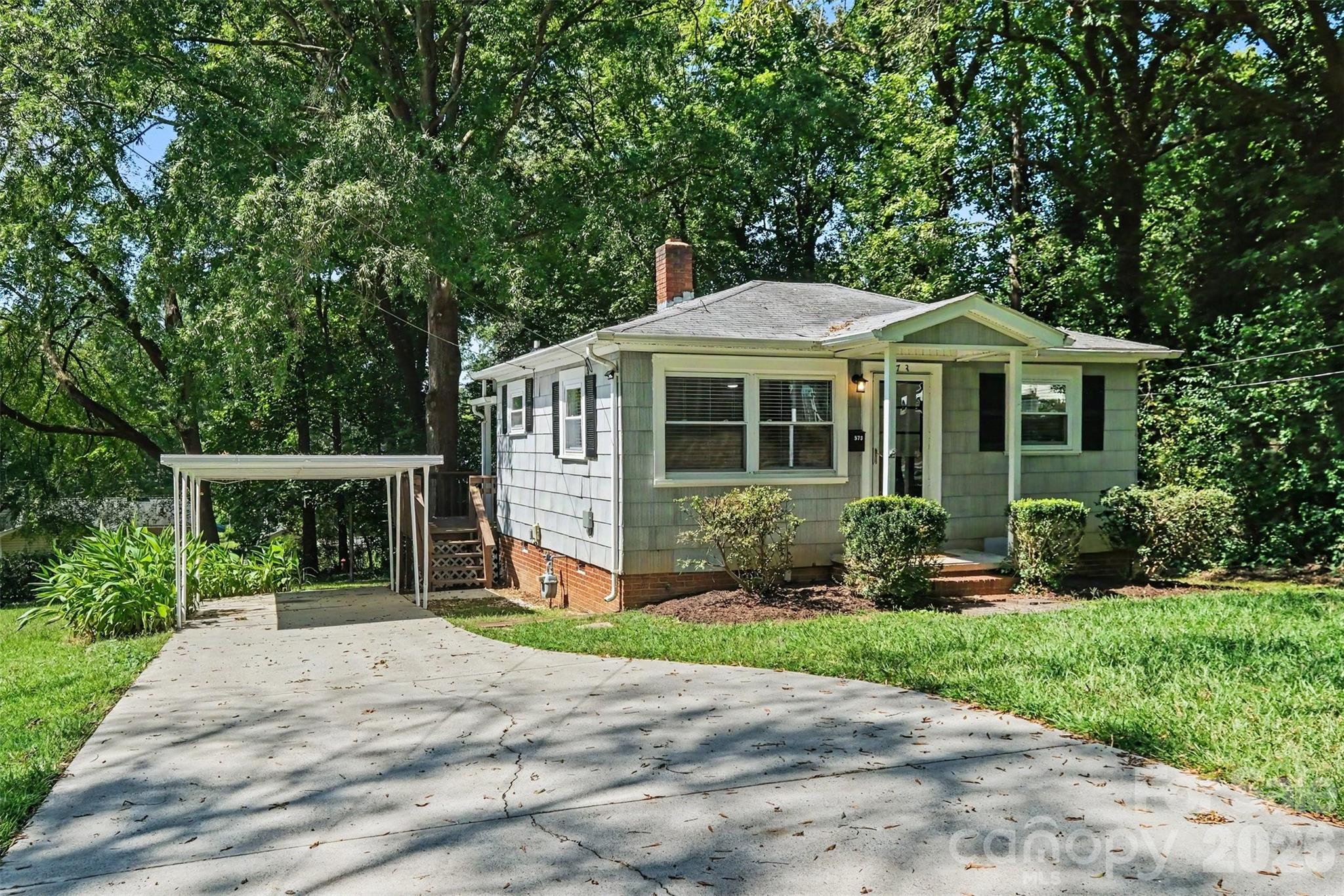 573 Allison St NW, Concord, NC 28025