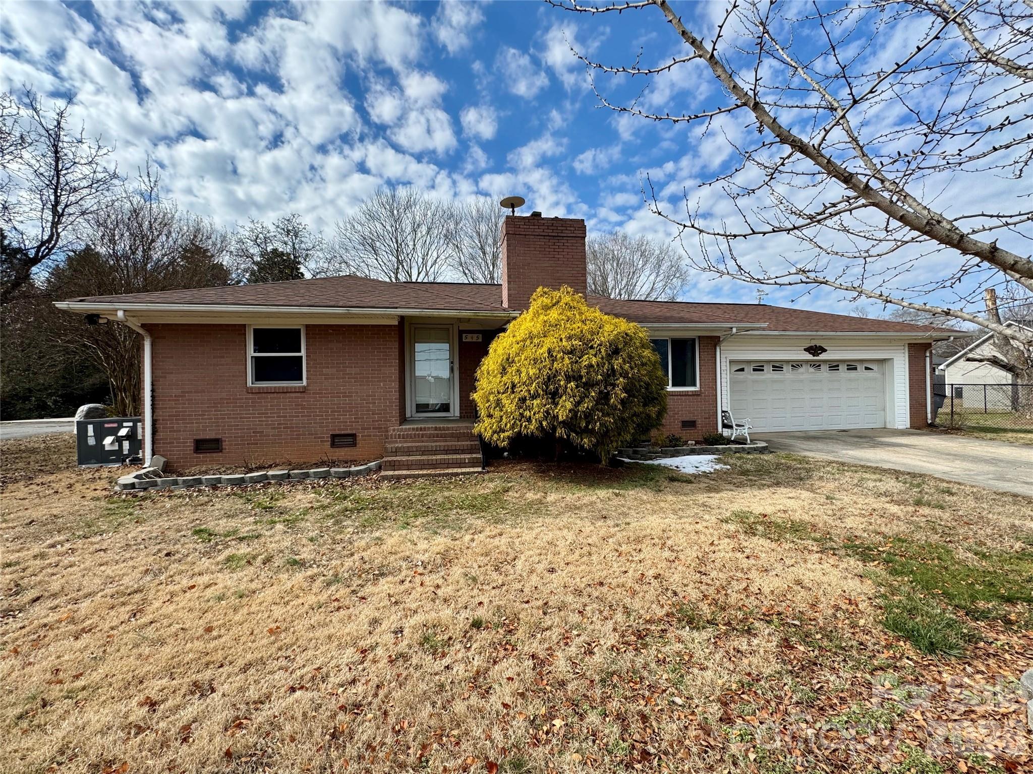 545 Collins St, Kannapolis, NC 28083