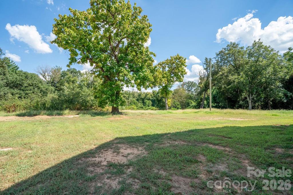 1402 N Modena St, Gastonia, NC 28054