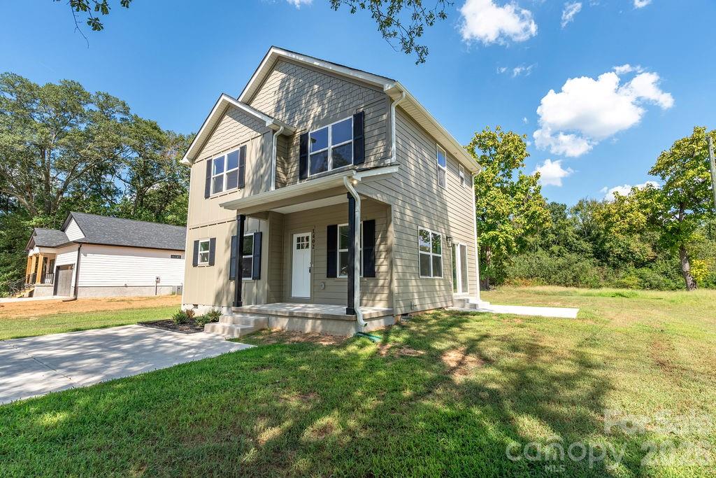 1402 N Modena St, Gastonia, NC 28054