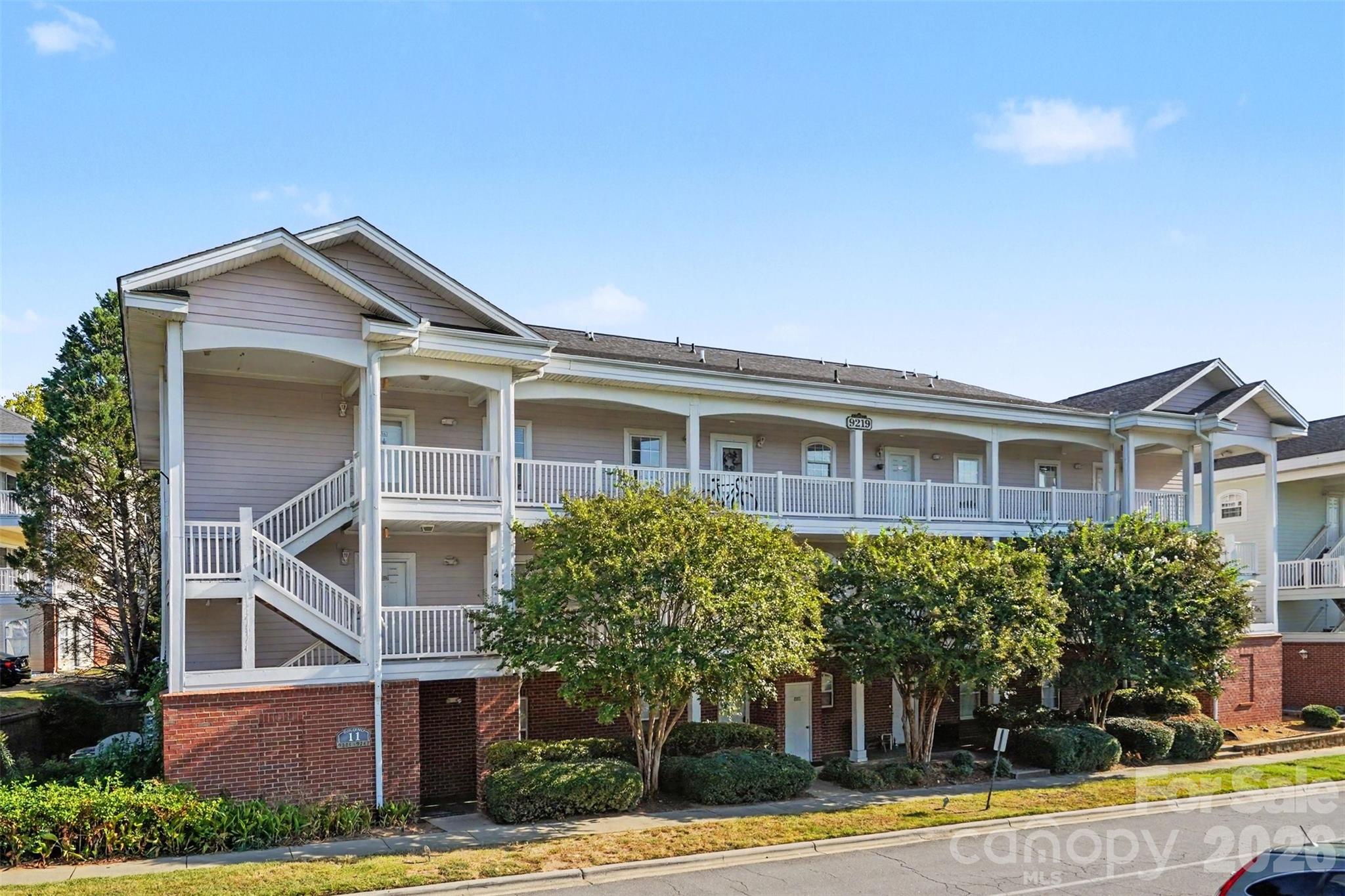 9243 Meadow Vista Rd #302, Charlotte, NC 28213