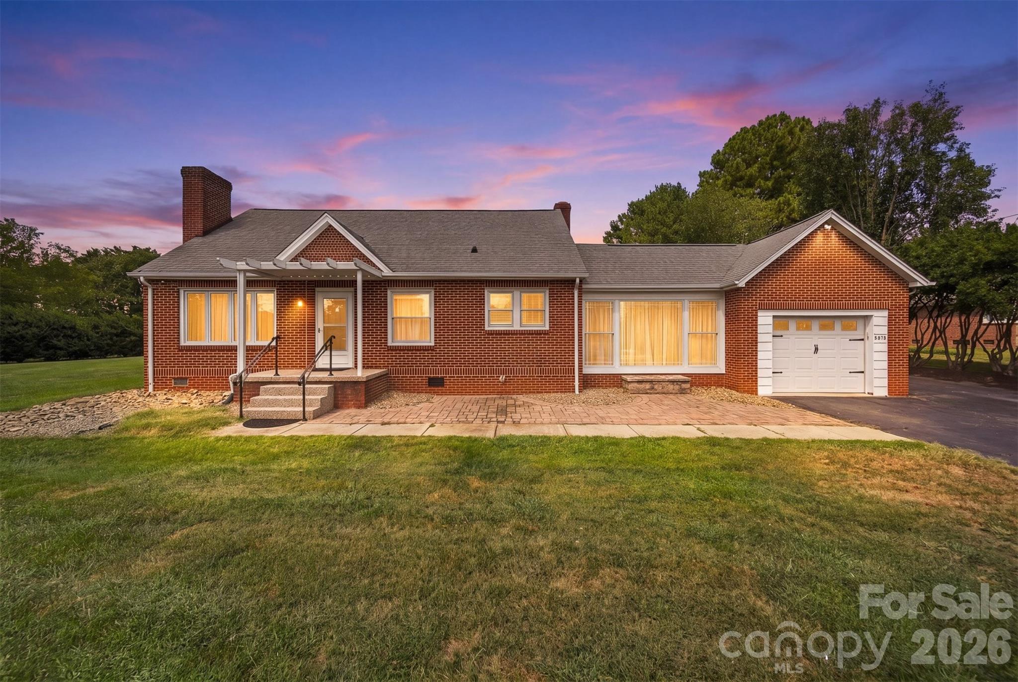 4273 Springs Rd, Conover, NC 28613