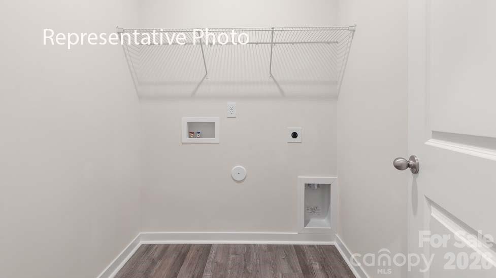 633 17th Avenue Dr NE, Hickory, NC 28601