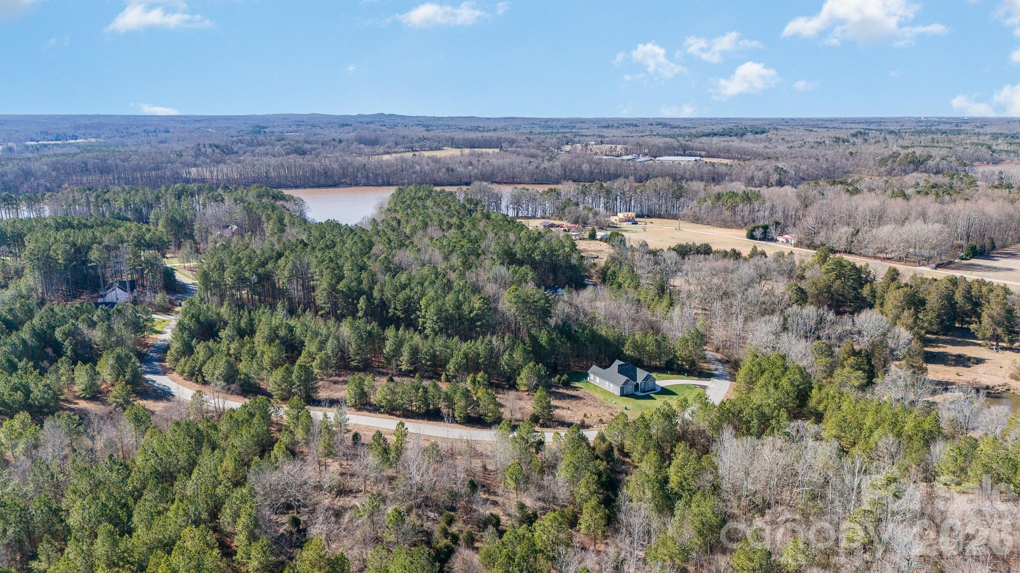 1283 Sunset Pointe Dr, Salisbury, NC 28146