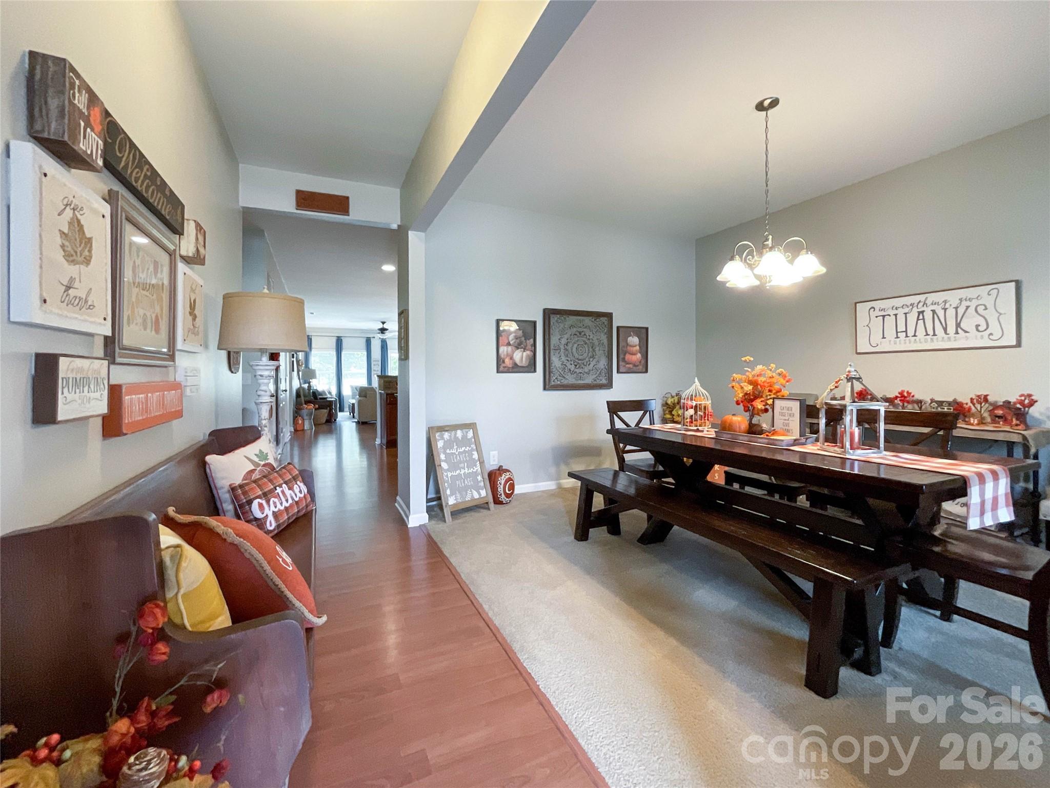 1401 Yellow Daisy Dr, Matthews, NC 28104