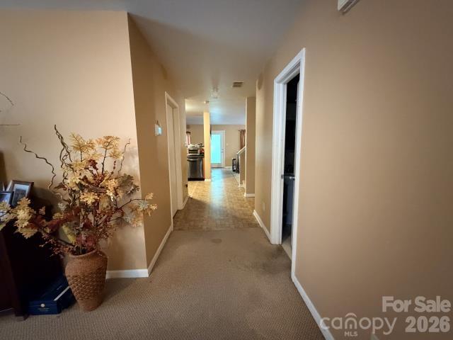 1301 Allegiance Dr, Charlotte, NC 28217