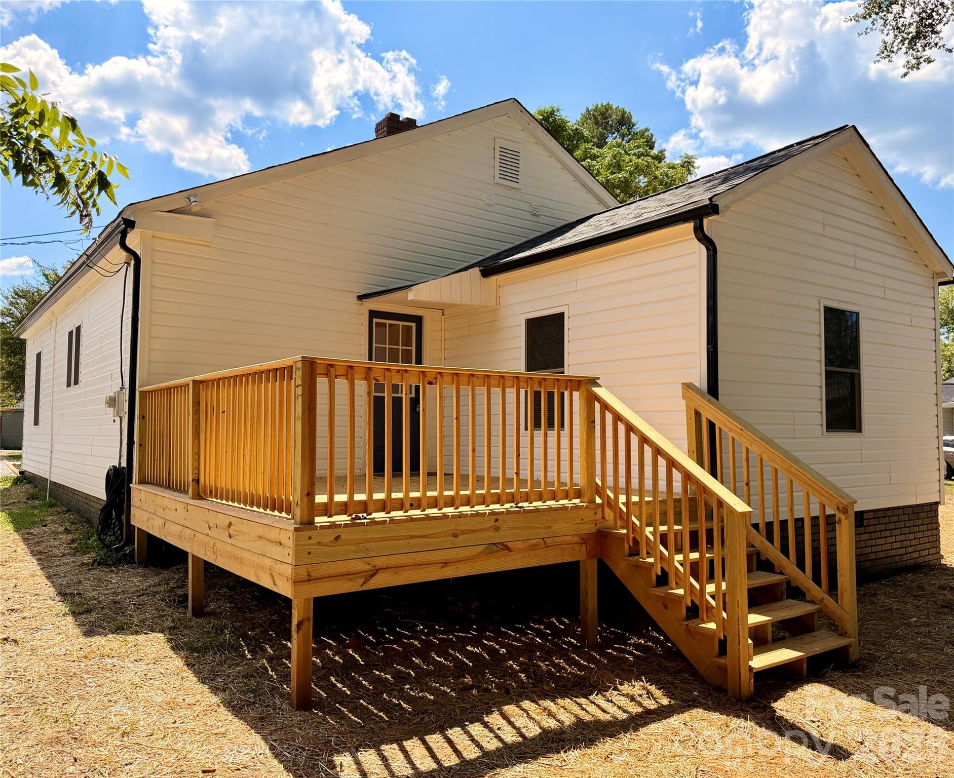 1286 Elmwood Ave, Lancaster, SC 29720