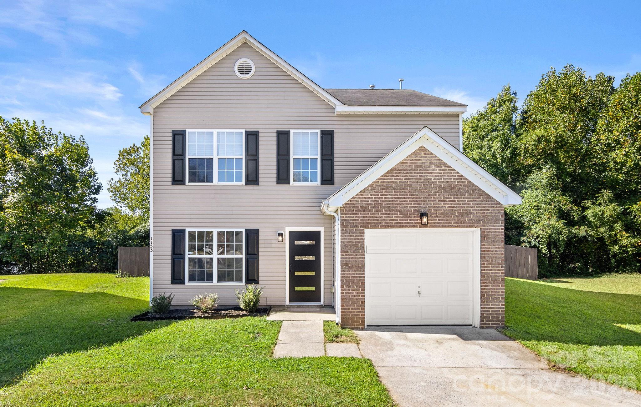 1153 Delander Ln, Charlotte, NC 28214