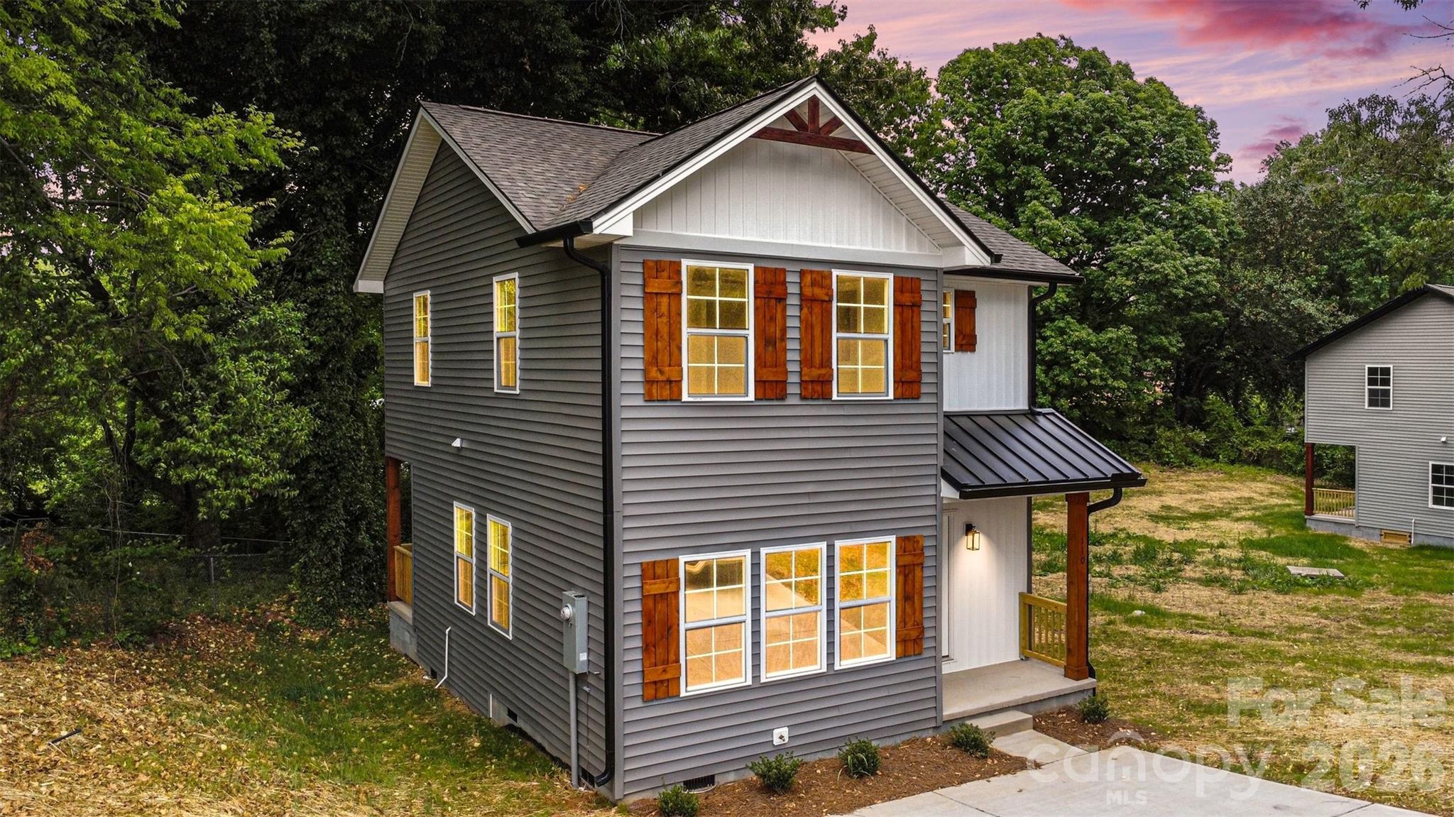112 E Hilltop Dr, Gastonia, NC 28056