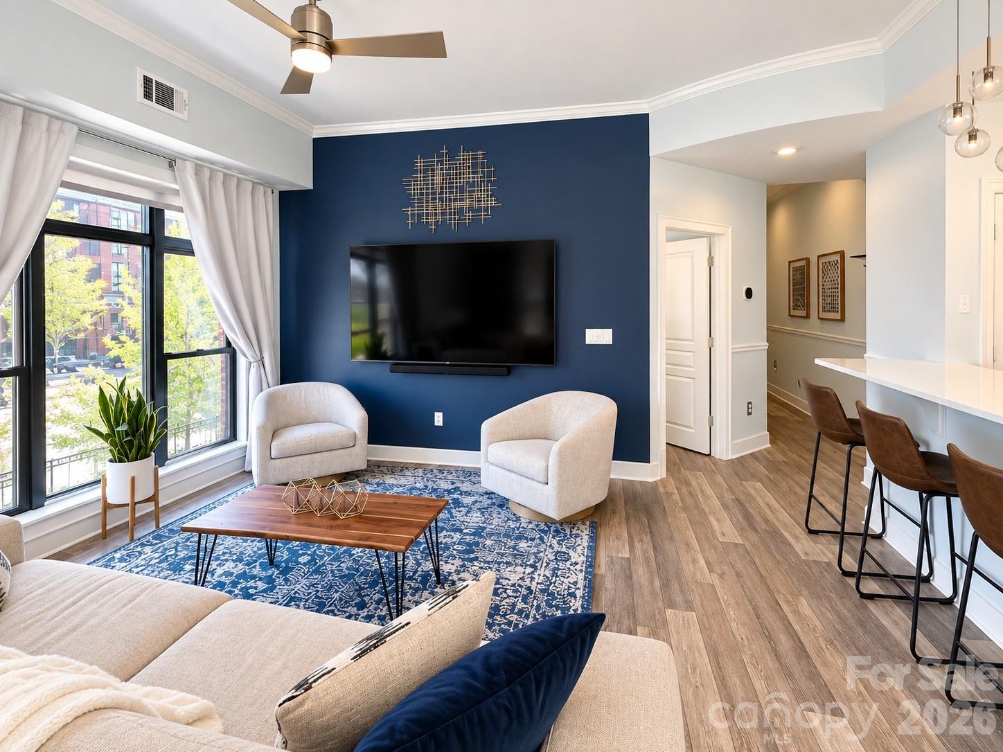 115 E Park Ave #201, Charlotte, NC 28203