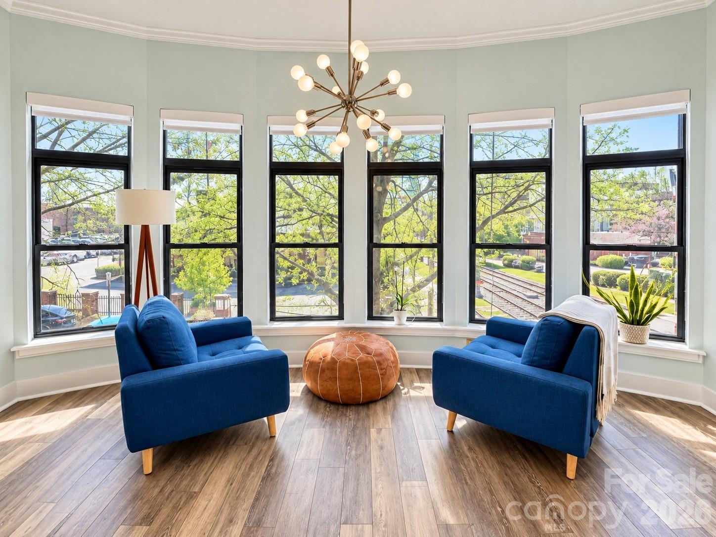 115 E Park Ave #201, Charlotte, NC 28203