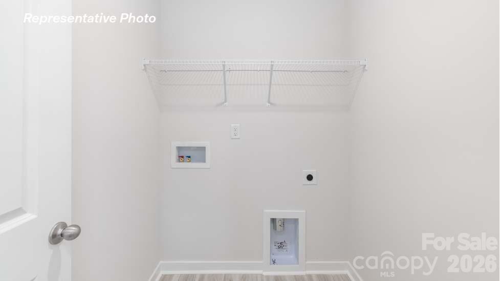 5120 Parker Forest Rd, Charlotte, NC 28215