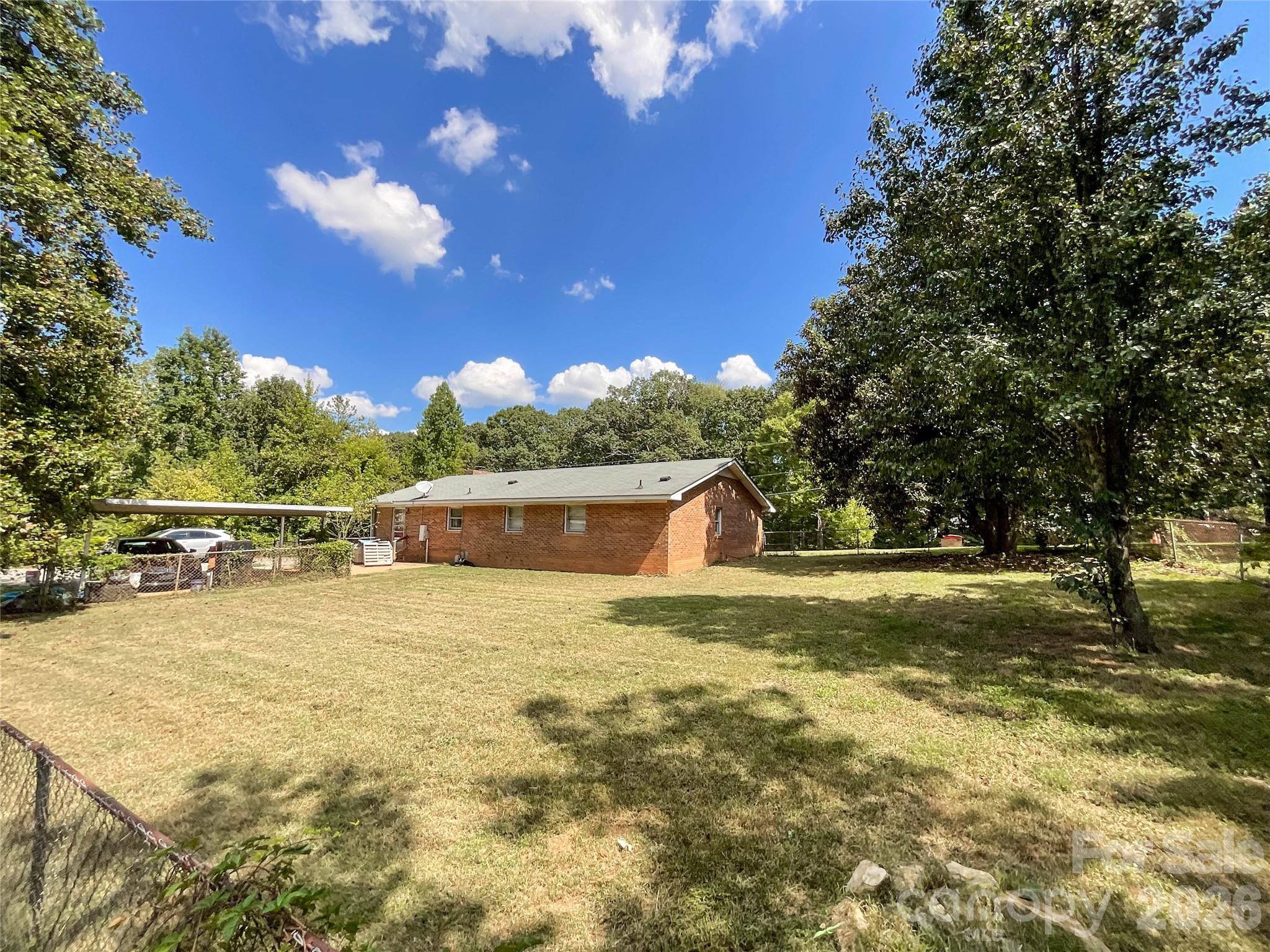 3304 Griffith Rd, Monroe, NC 28112