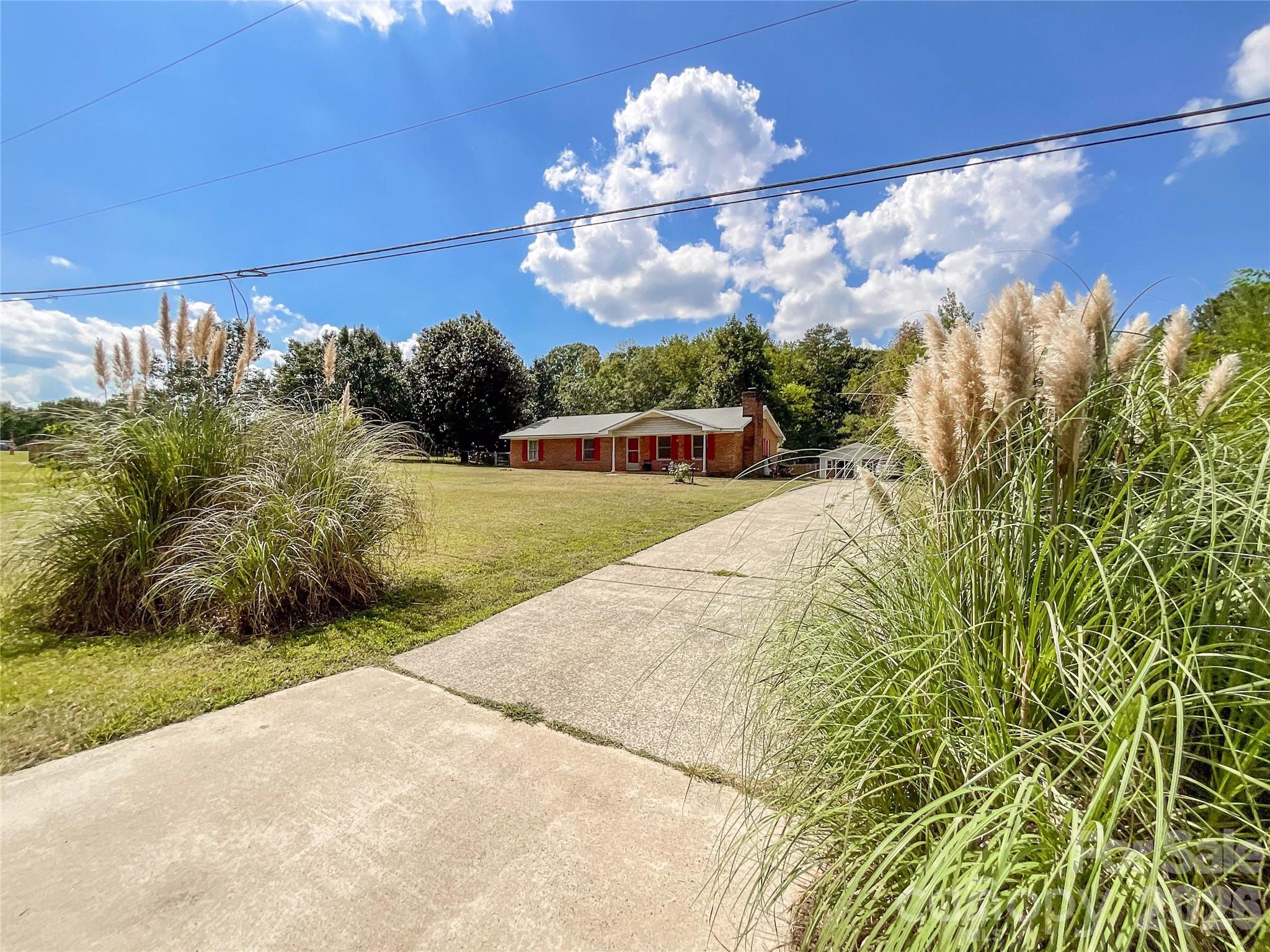 3304 Griffith Rd, Monroe, NC 28112