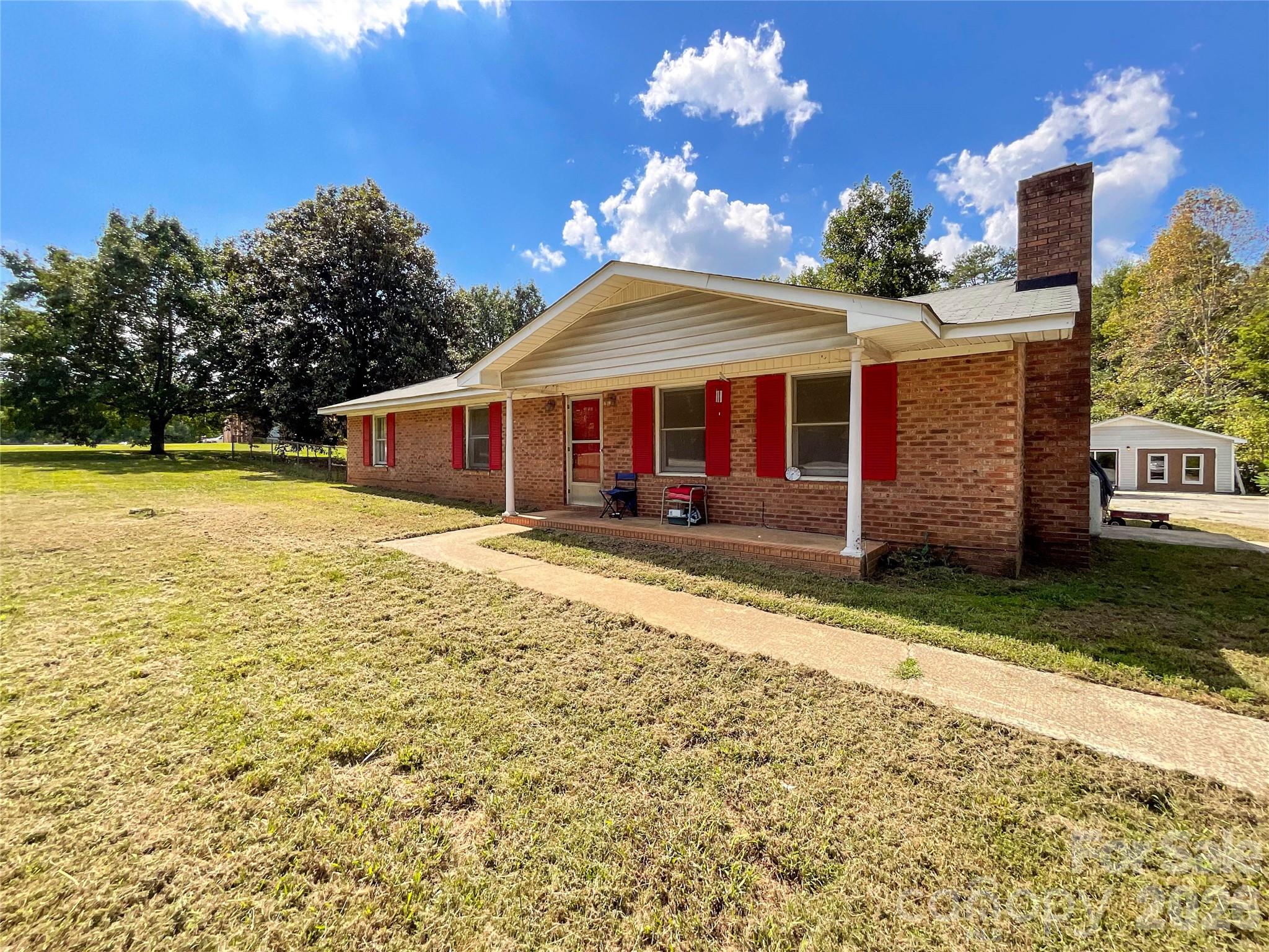 3304 Griffith Rd, Monroe, NC 28112