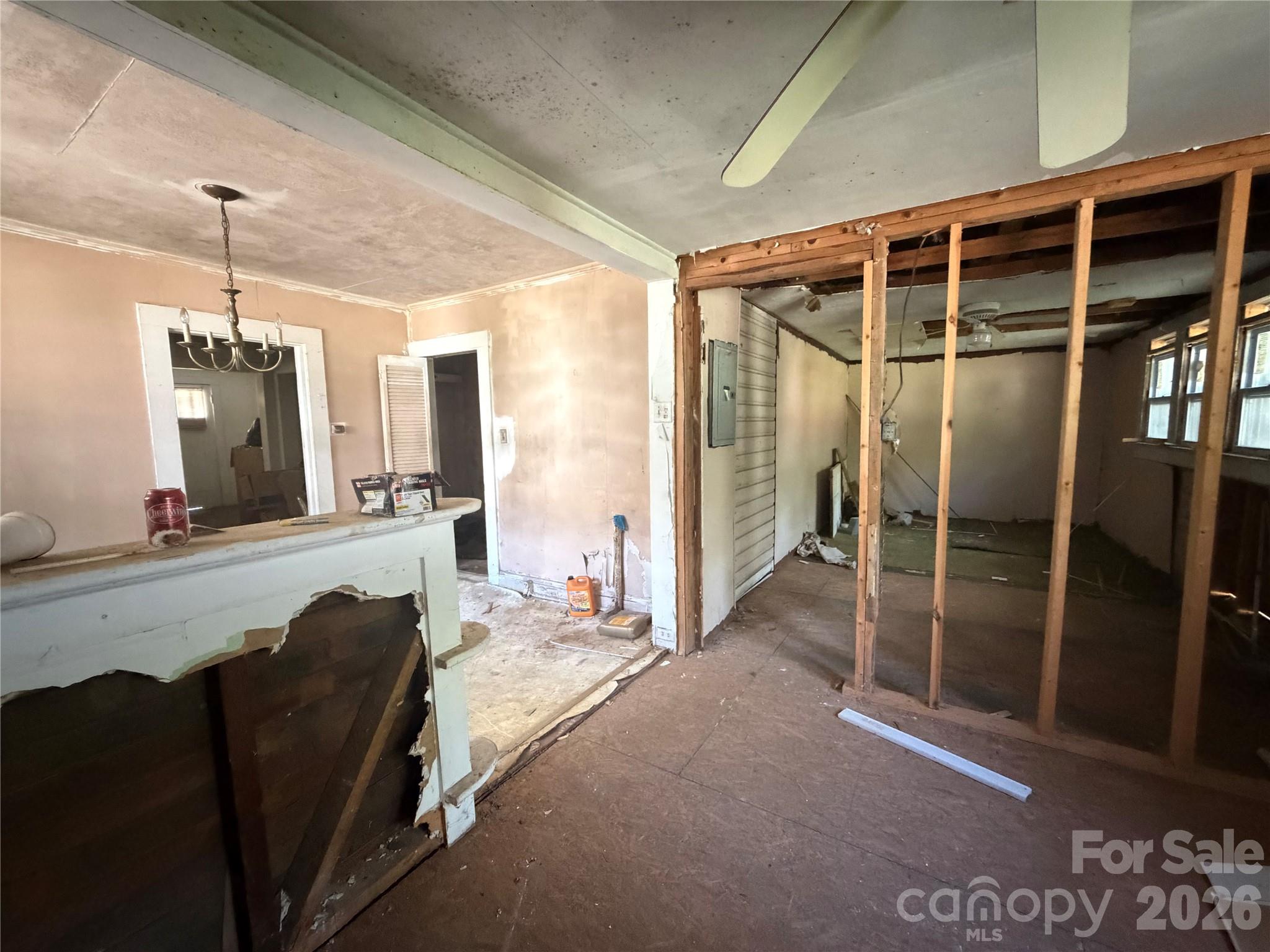 813 N Long St, Salisbury, NC 28144