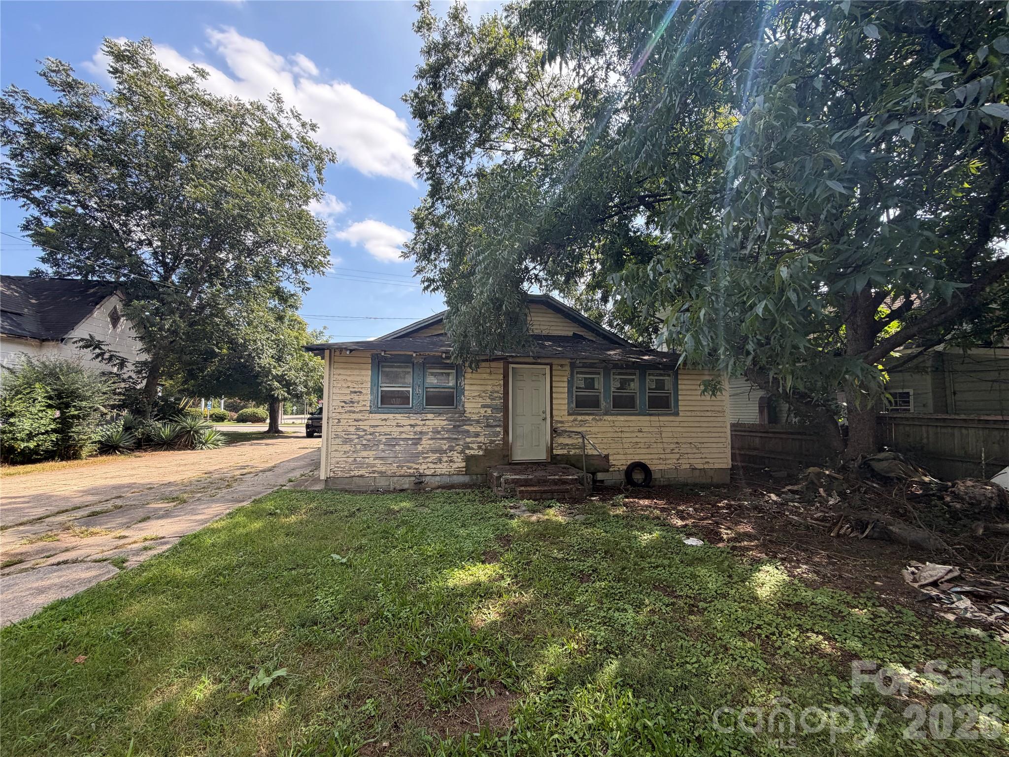 813 N Long St, Salisbury, NC 28144