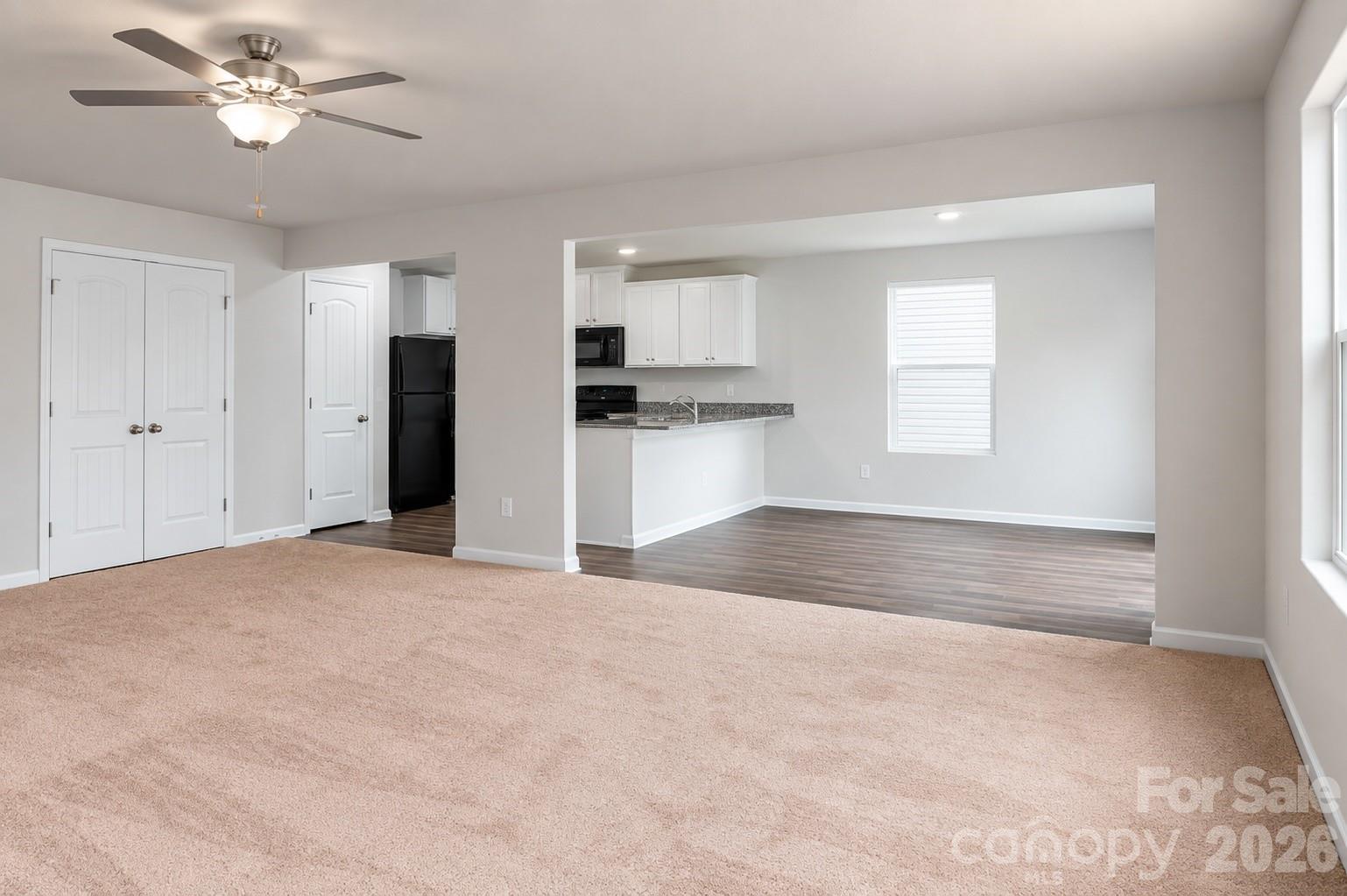 9120 Creedmore Hills Dr, Charlotte, NC 28214