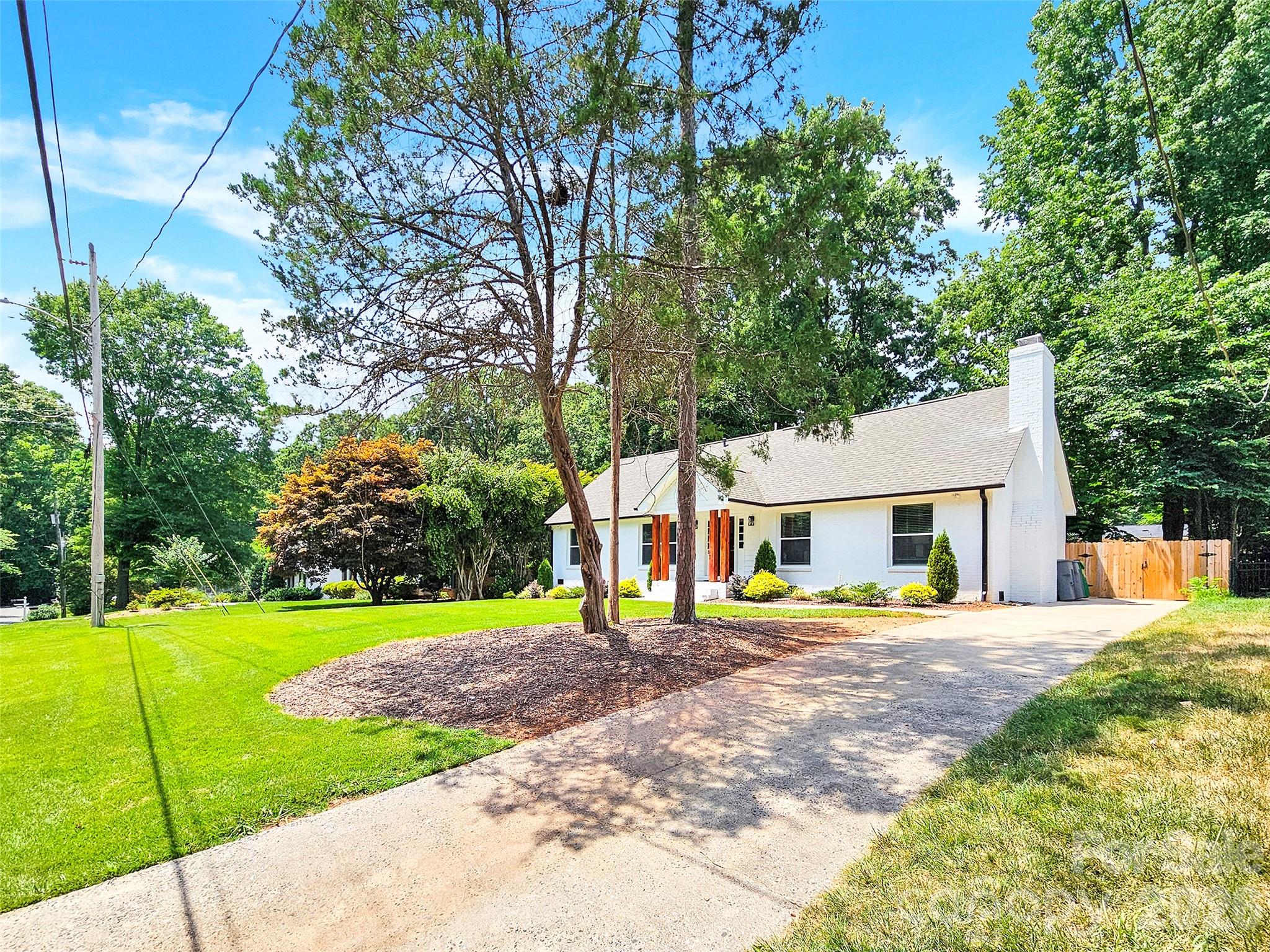 6639 Ronda Ave, Charlotte, NC 28211