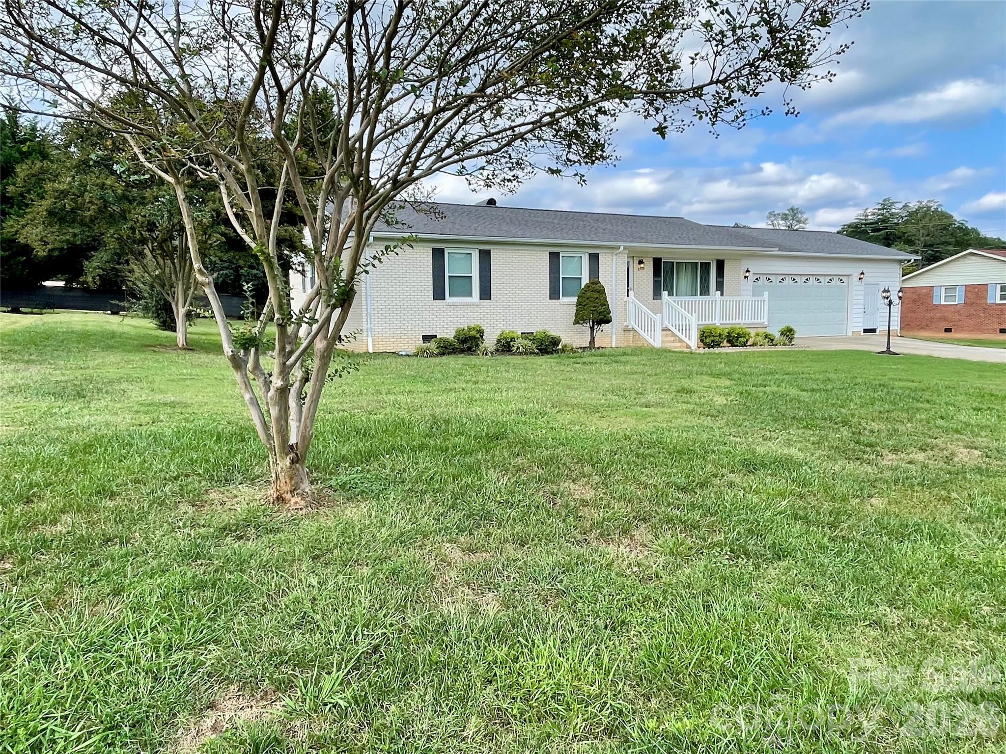 5708 Danville Dr, Kannapolis, NC 28081