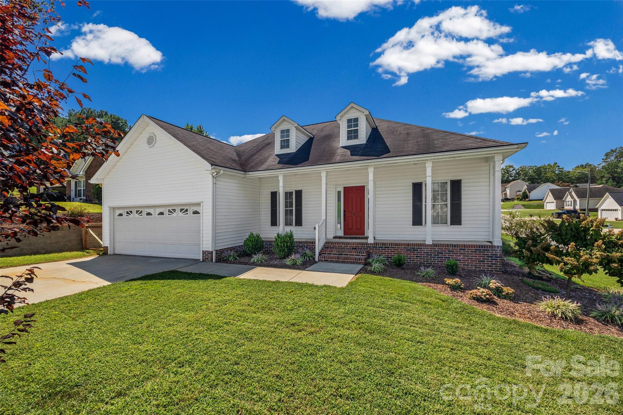 701 Peregrine Ct, Gastonia, NC 28056