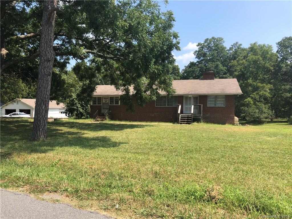 1015 Rockland Cir SW, Concord, NC 28027