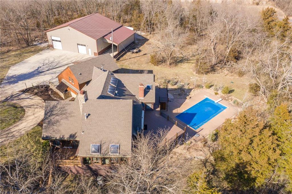 29340 W 95th St, De Soto, KS 66018