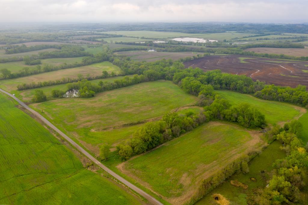 Hi Point Dr, Breckenridge, MO 64462