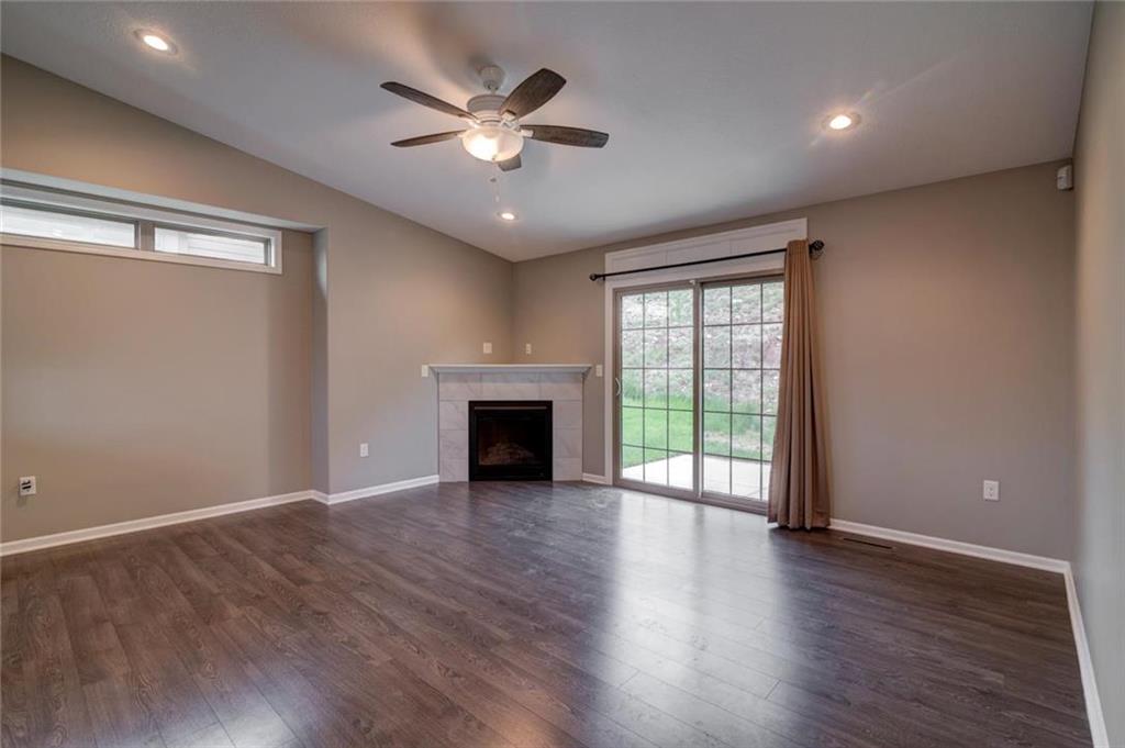 2114 Little Kitten Ave, Manhattan, KS 66503