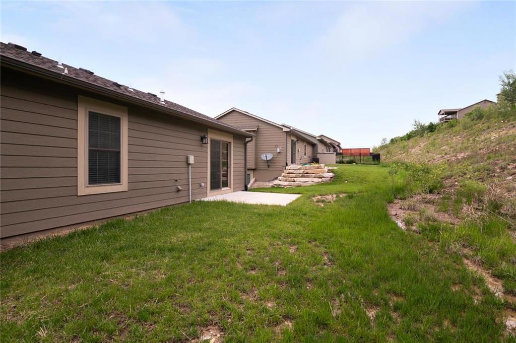 2114 Little Kitten Ave, Manhattan, KS 66503