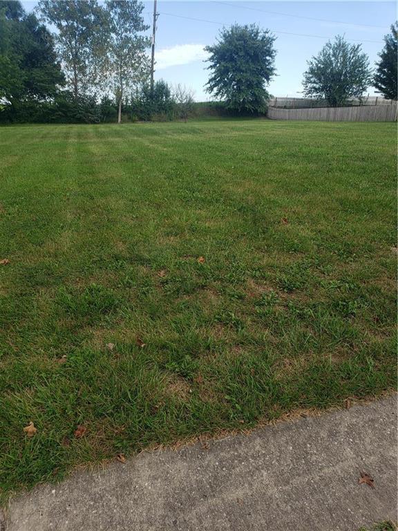 609 N Winnebago Dr, Lake Winnebago, MO 64034