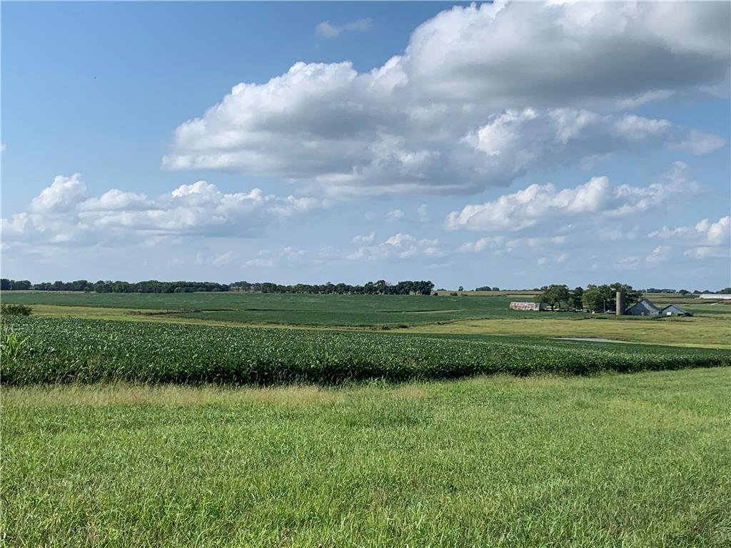 381 E 1100 Rd, Baldwin City, KS 66006