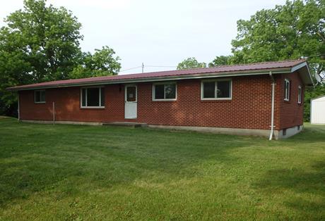 110 Elm St, Sumner, MO 64681
